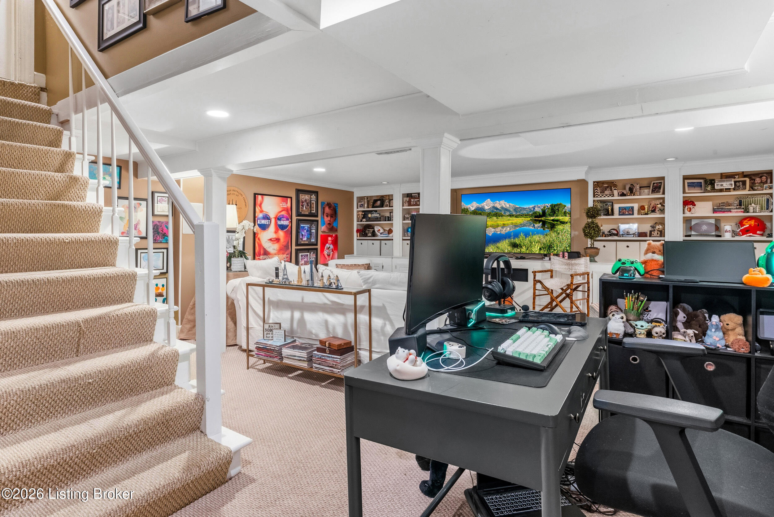 2315 Raleigh Ln