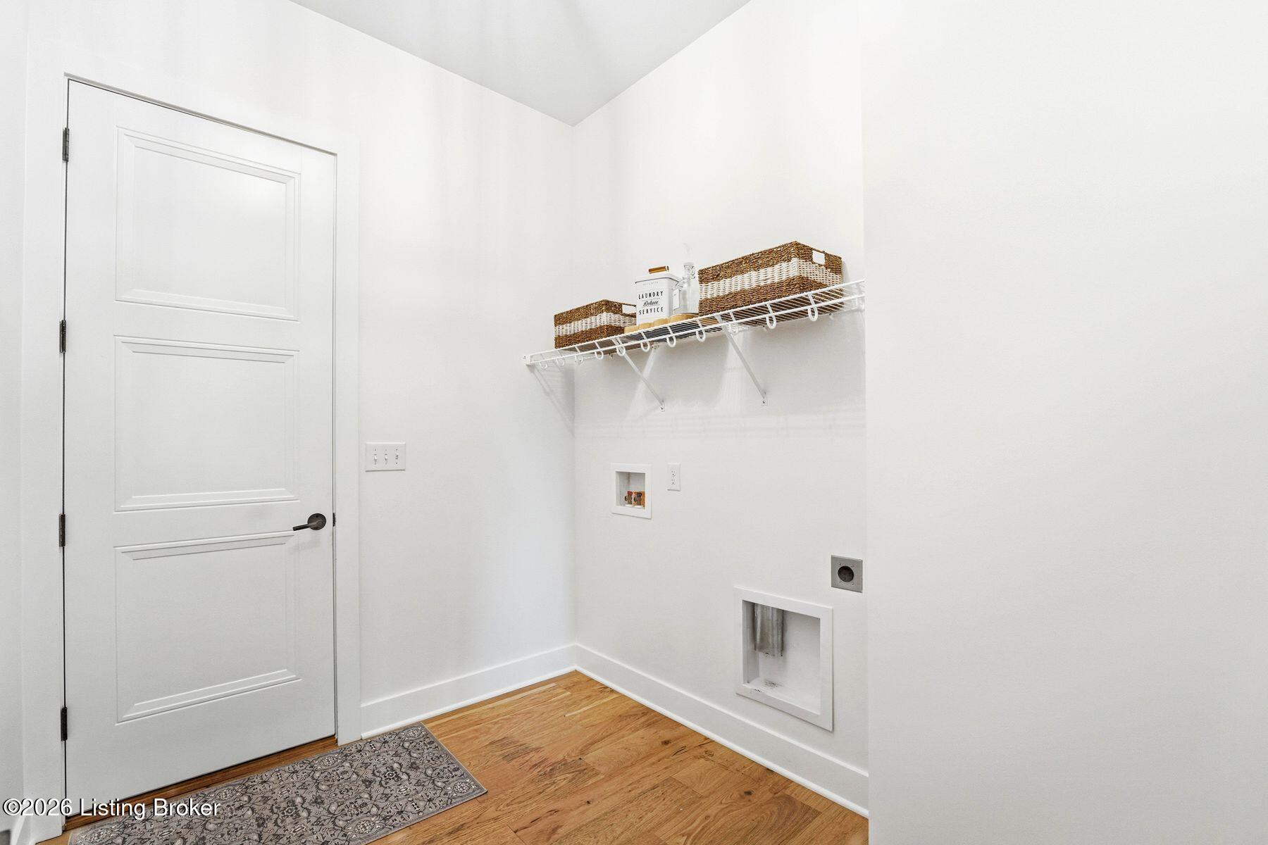 203 Locust Park Pl