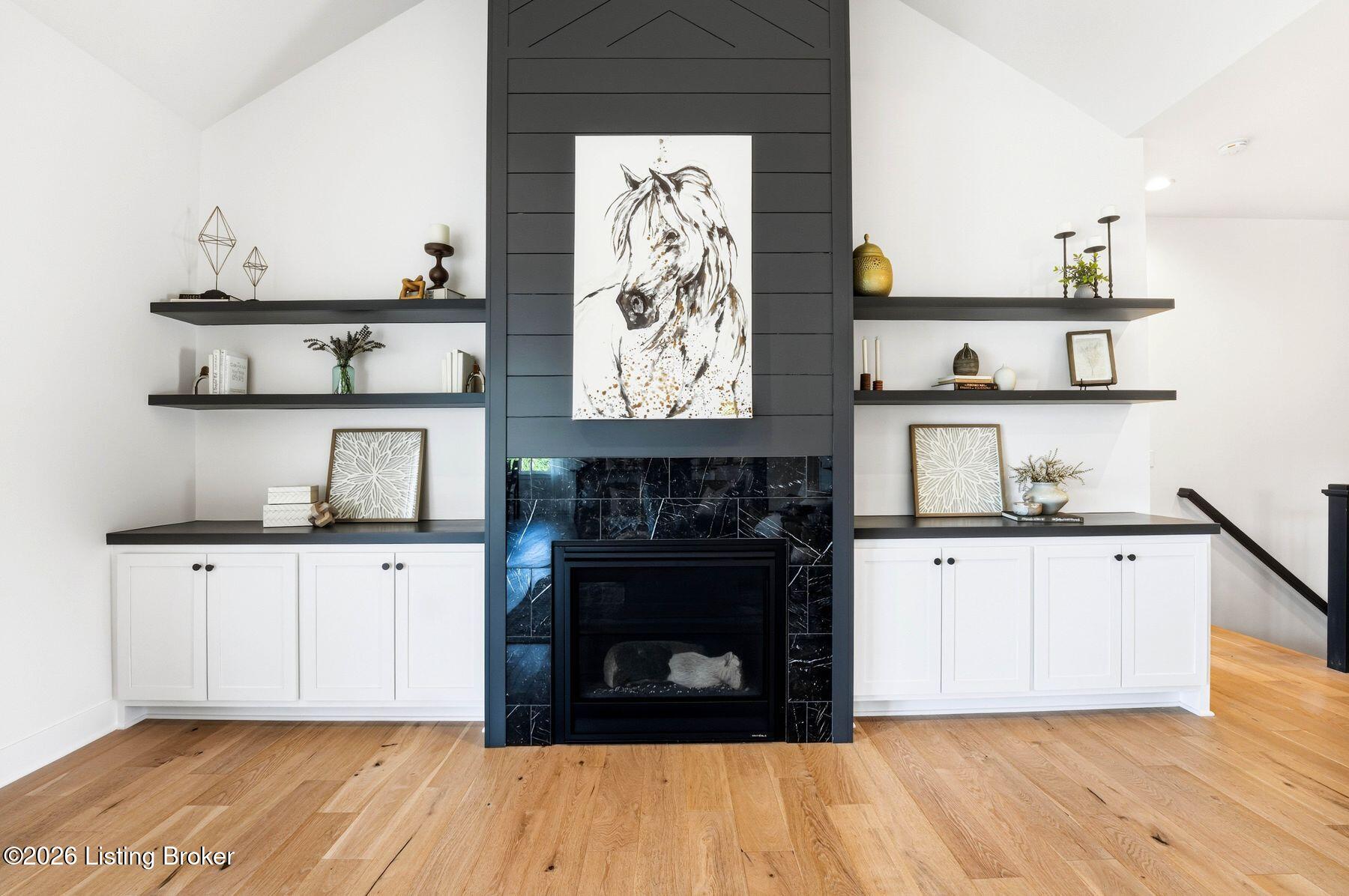 203 Locust Park Pl