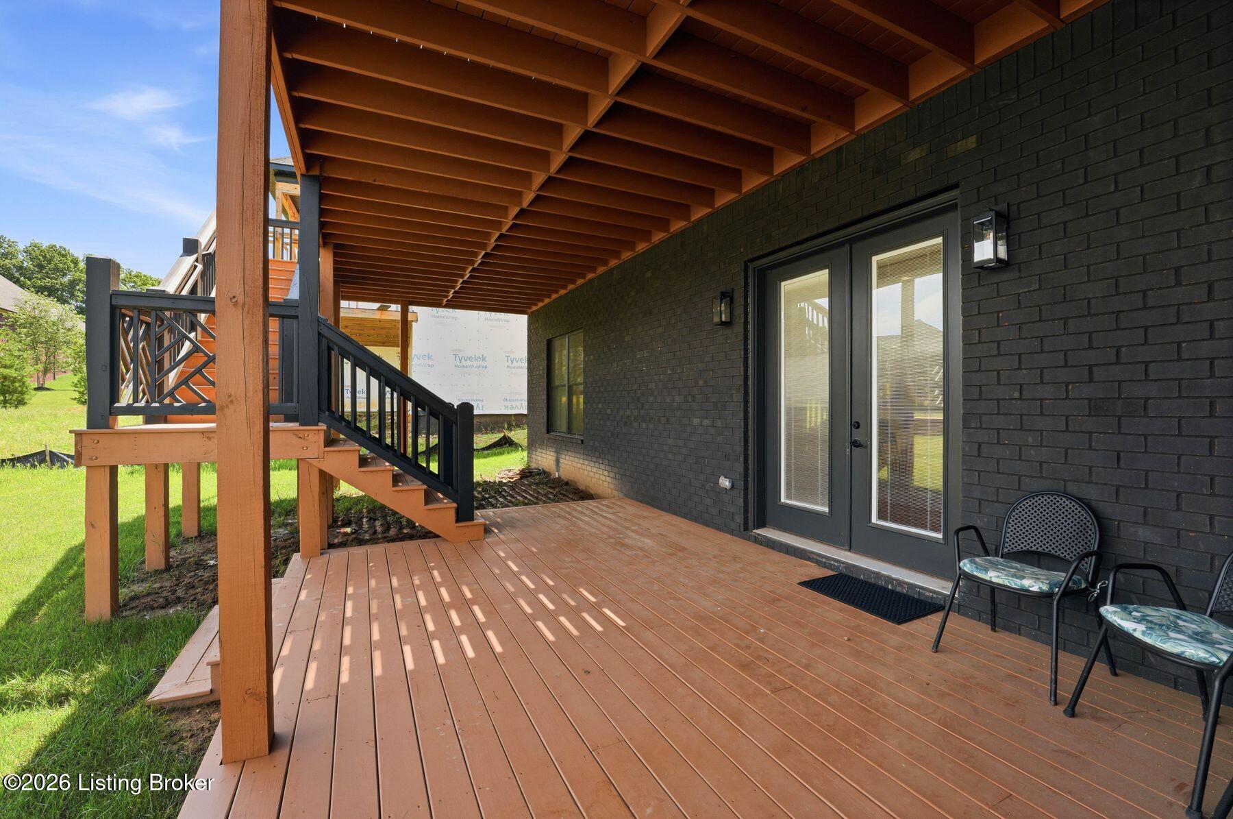 203 Locust Park Pl