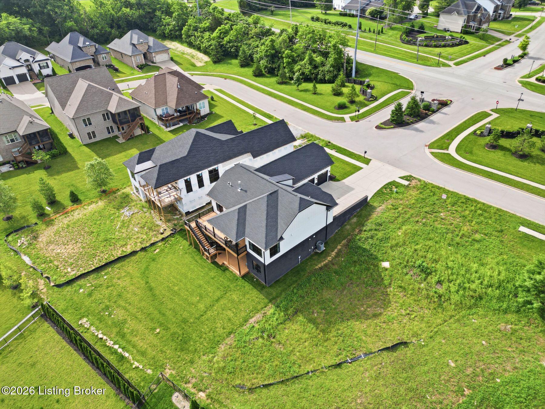 203 Locust Park Pl