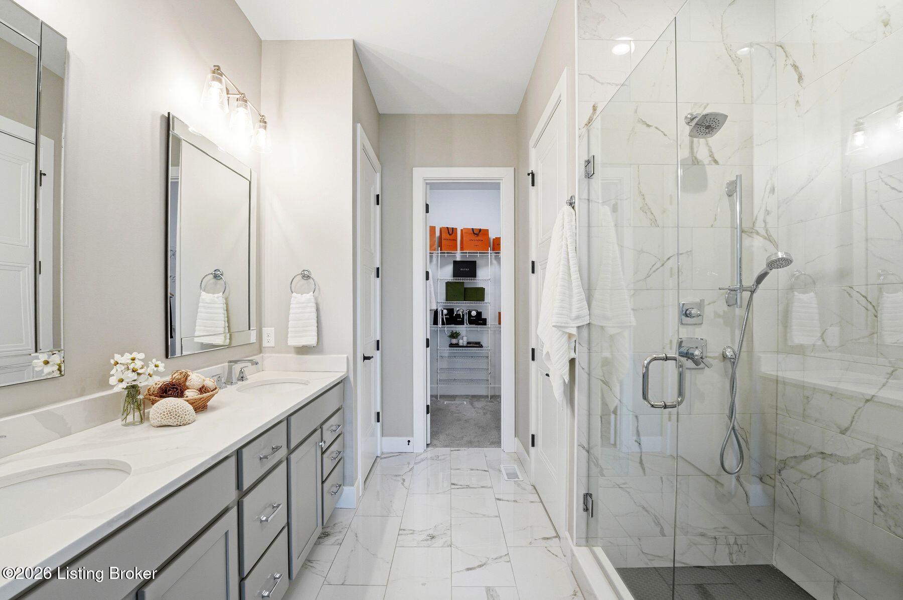 203 Locust Park Pl