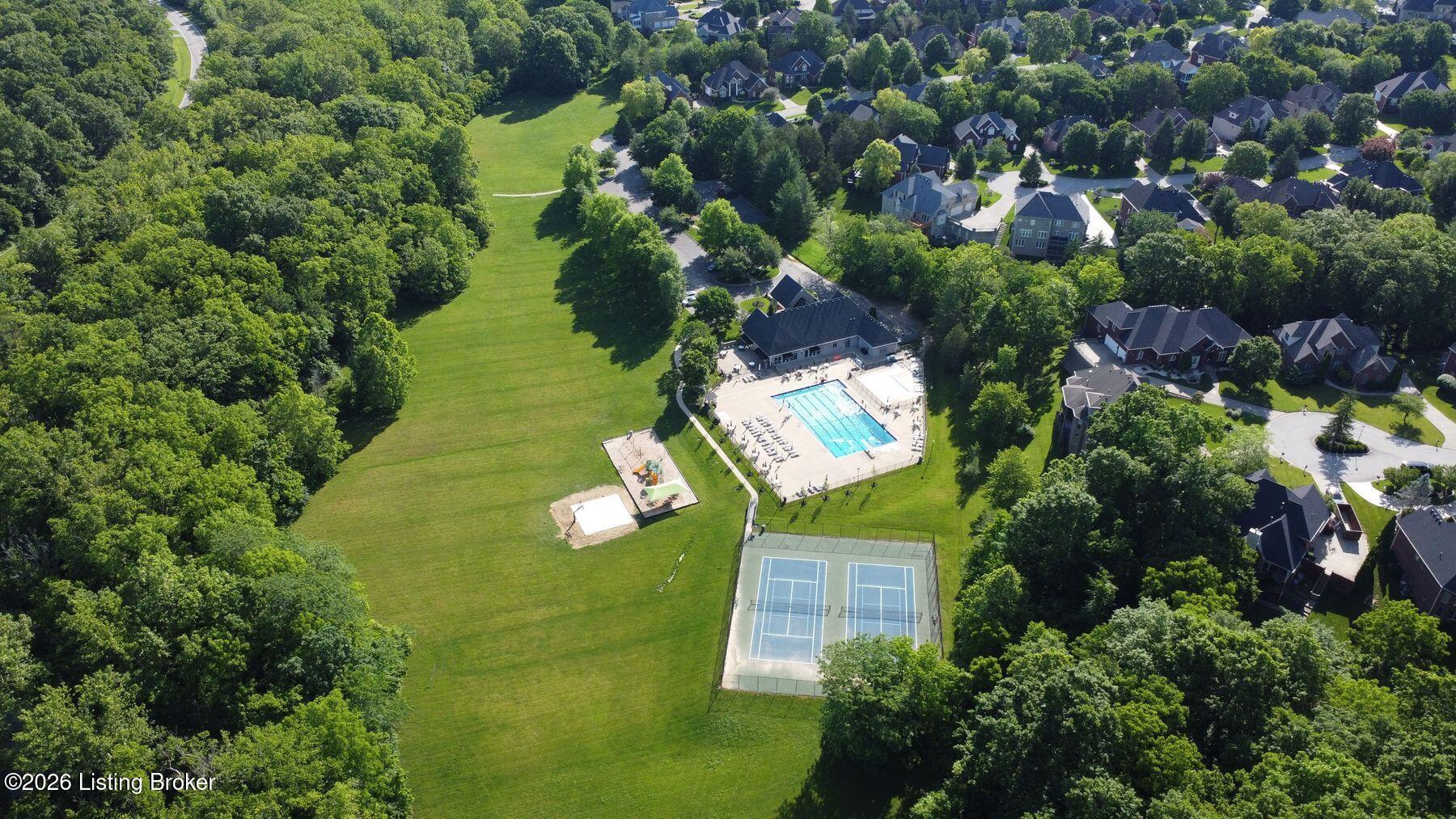 203 Locust Park Pl