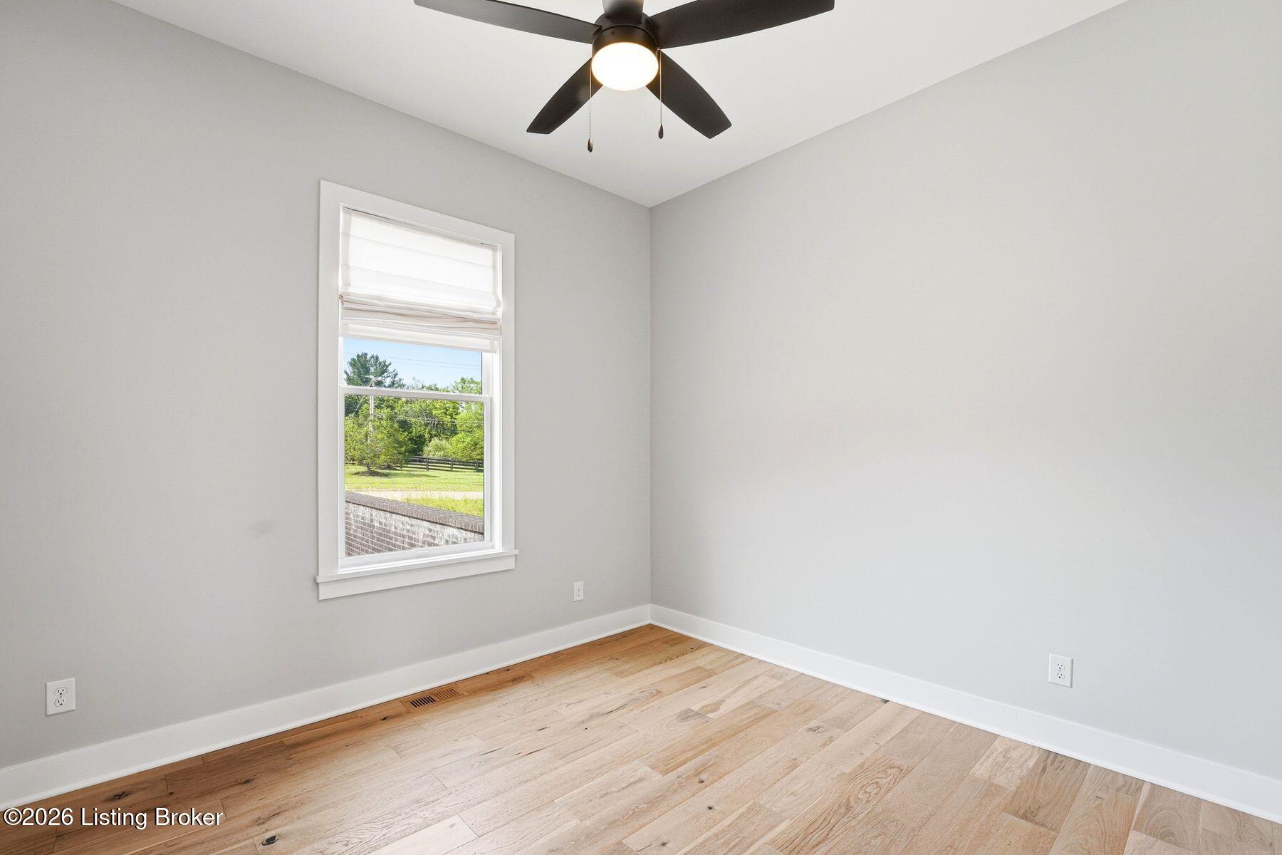 203 Locust Park Pl