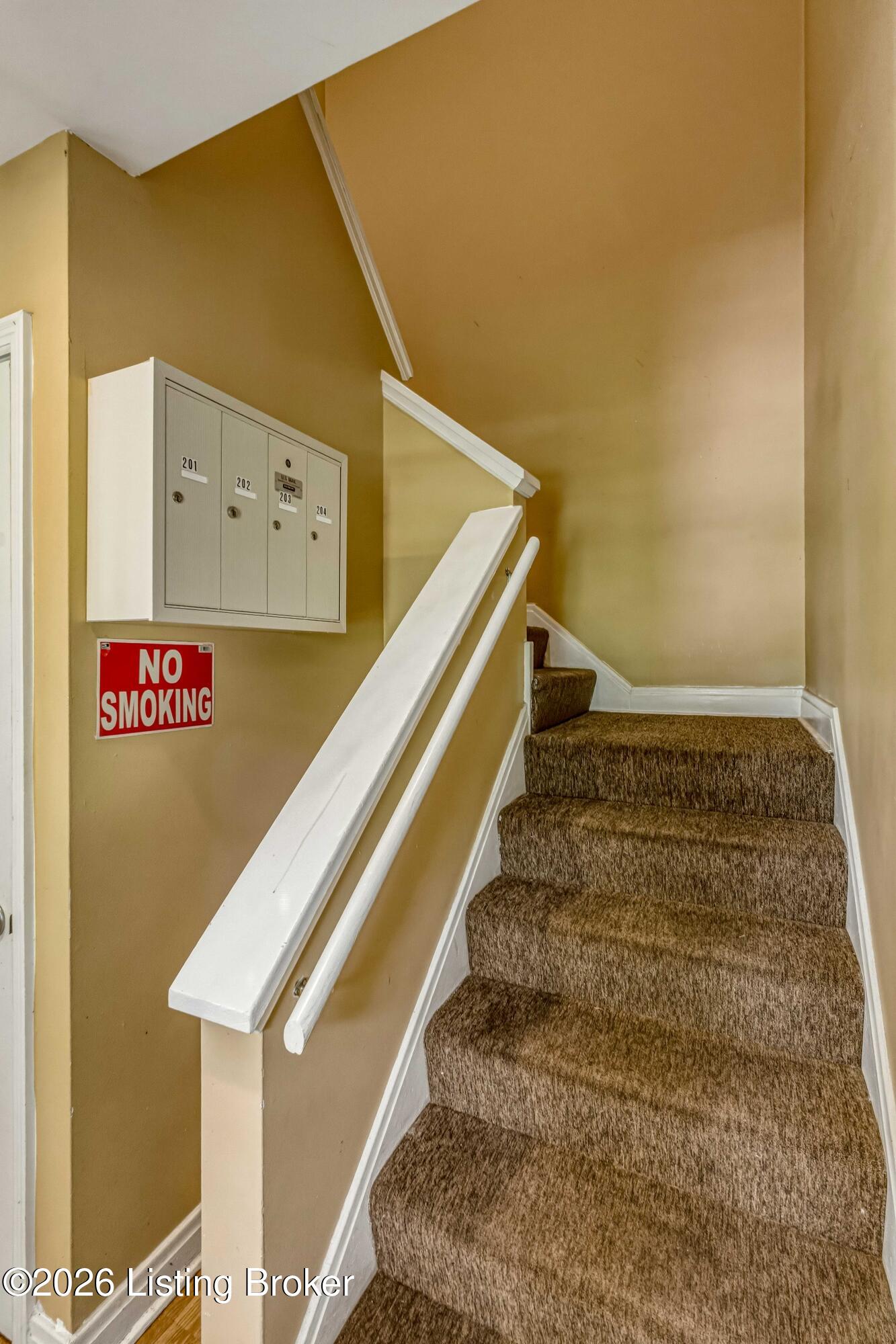 3621 Brownsboro Rd 203b