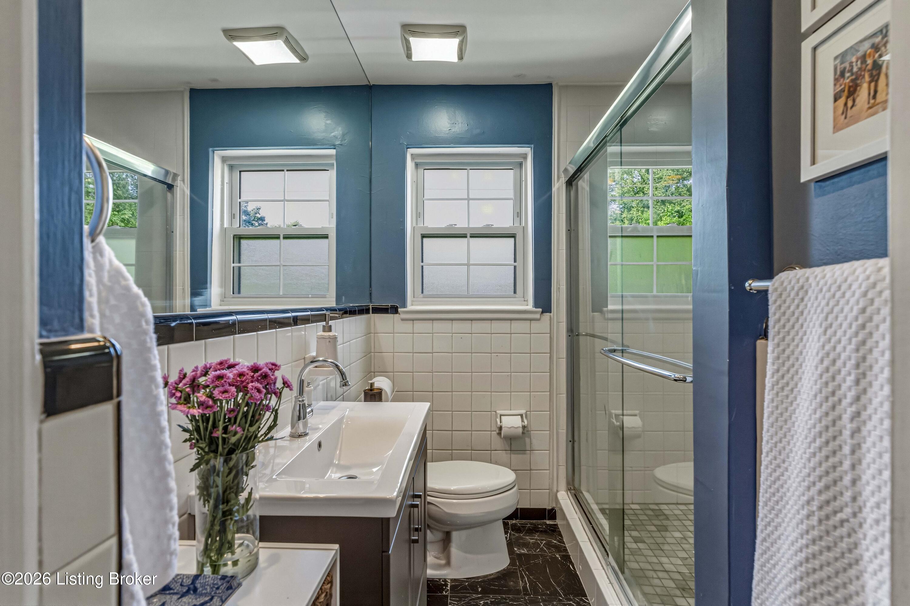3621 Brownsboro Rd 203b