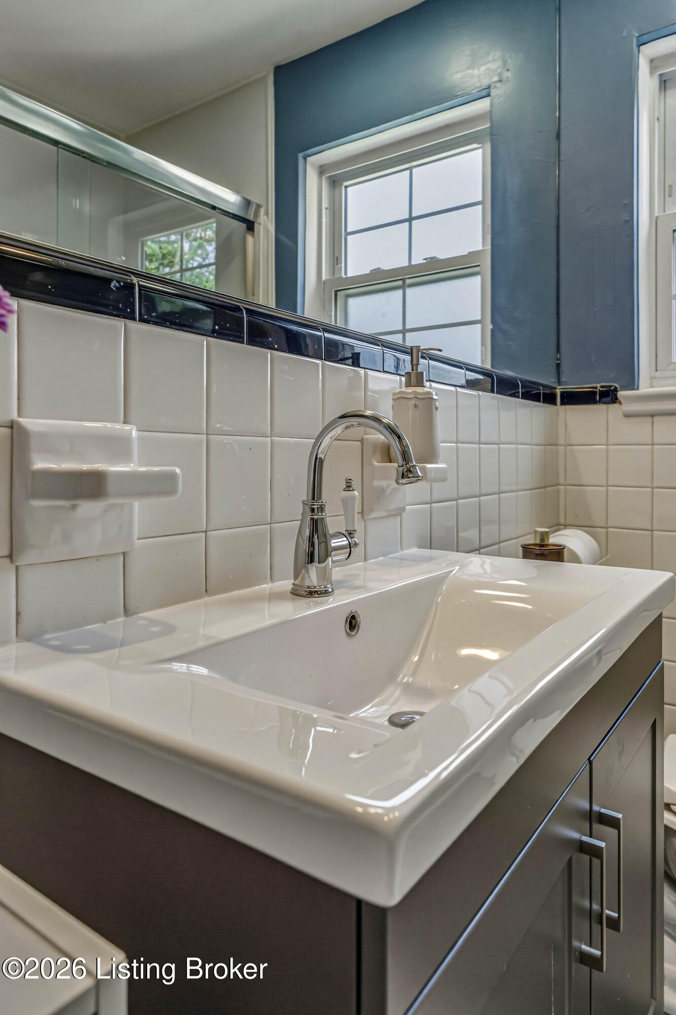 3621 Brownsboro Rd 203b