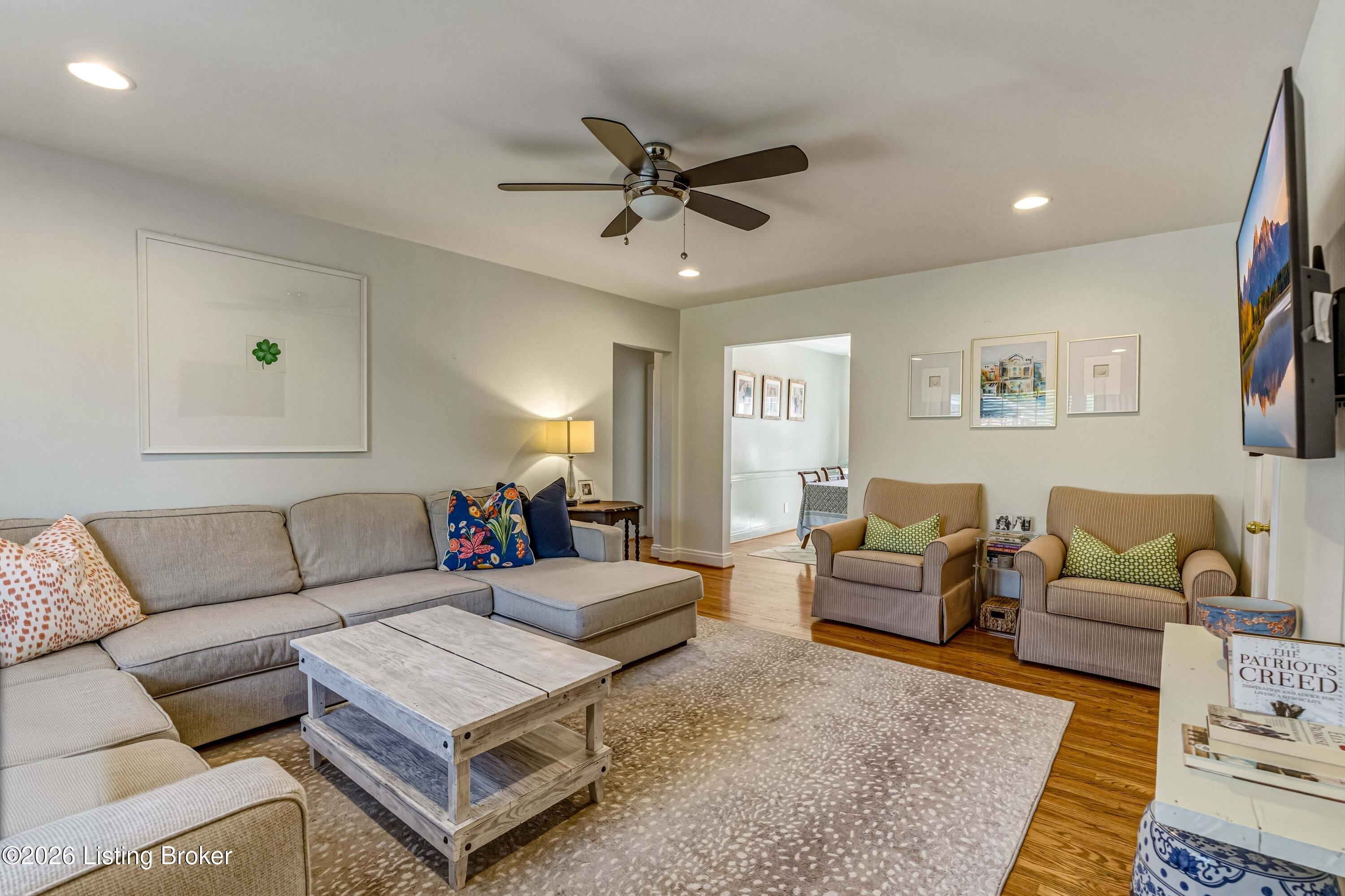 3621 Brownsboro Rd 203b