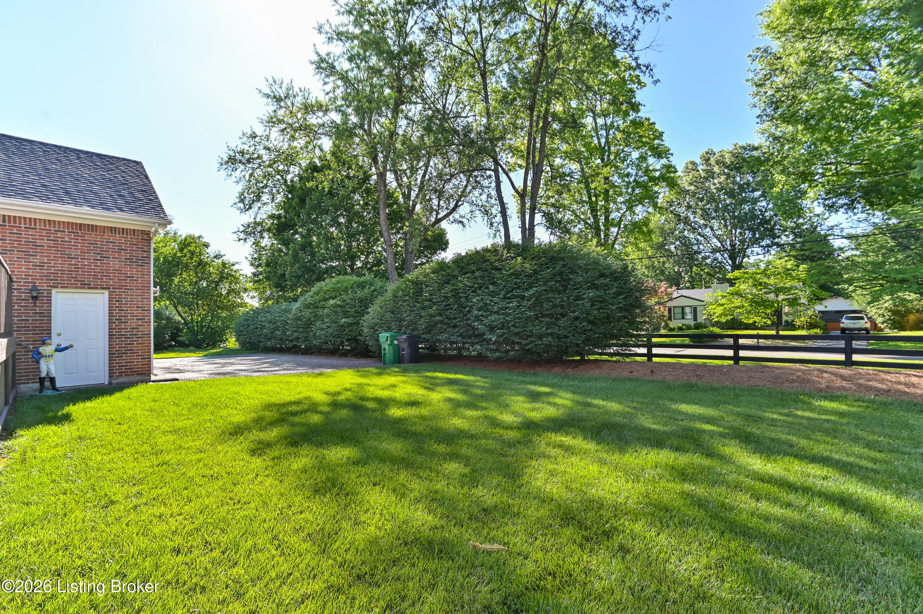 7803 Stonewood Ct