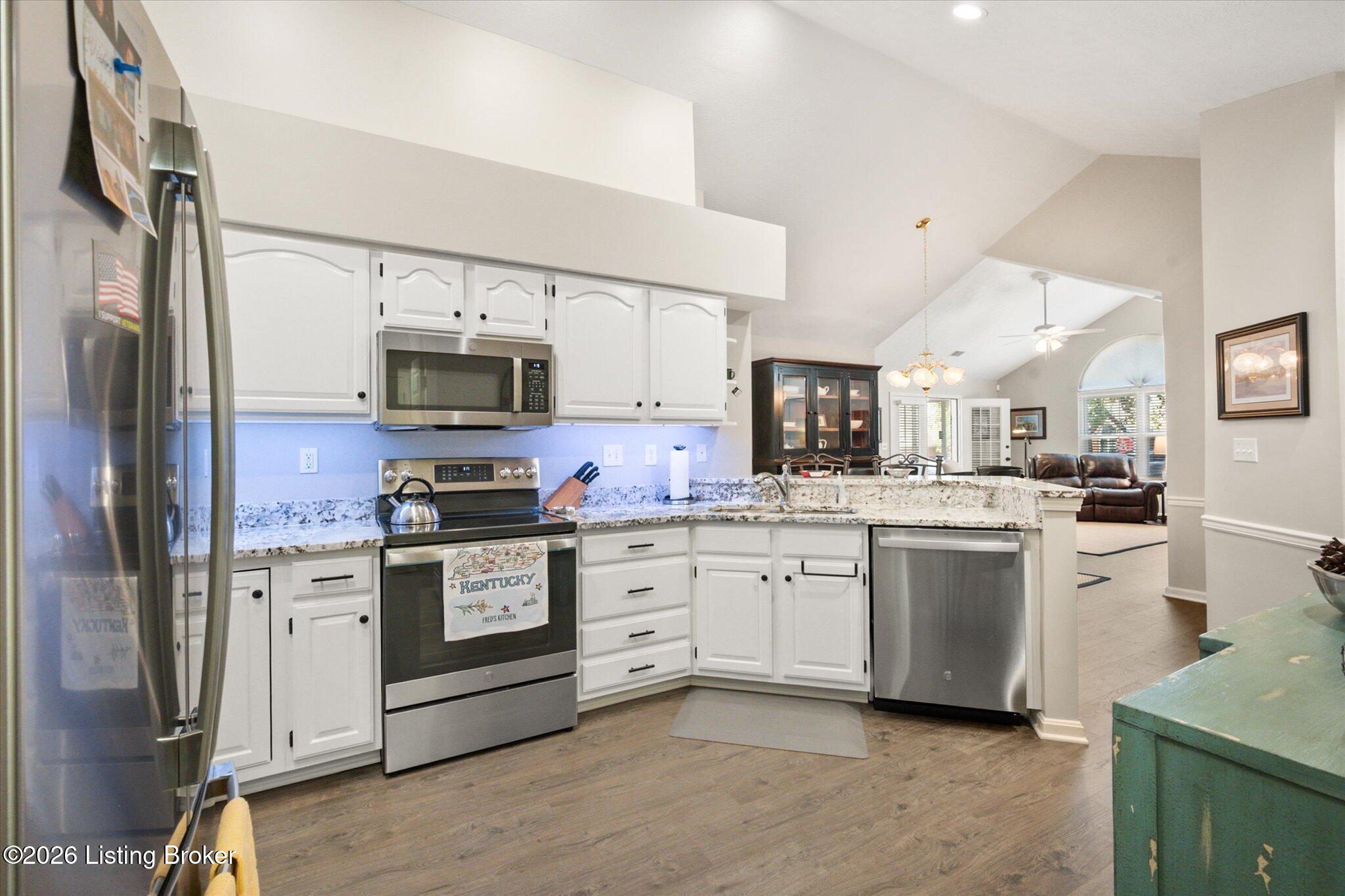 8044 Saint Andrews Village Dr