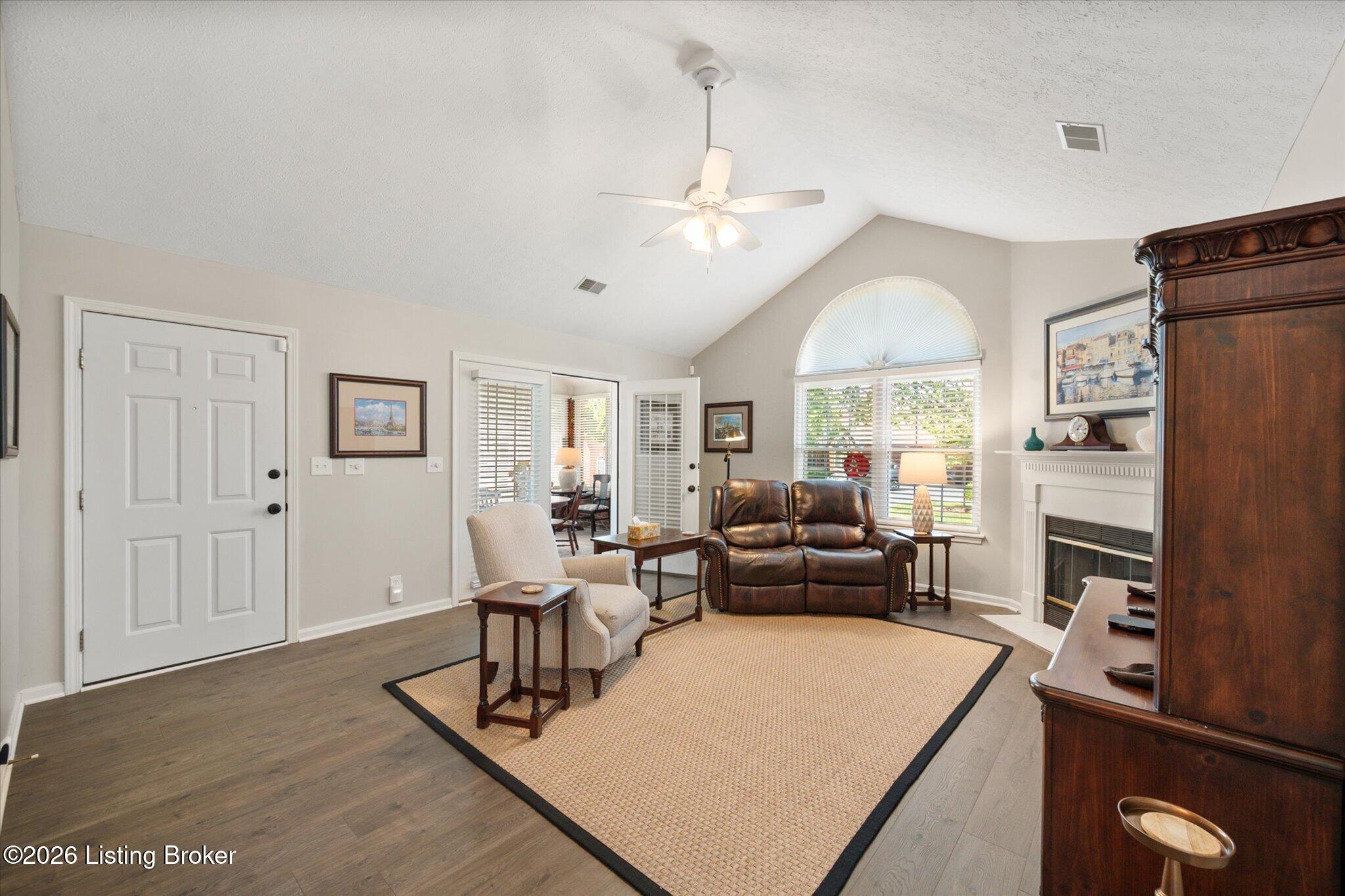 8044 Saint Andrews Village Dr