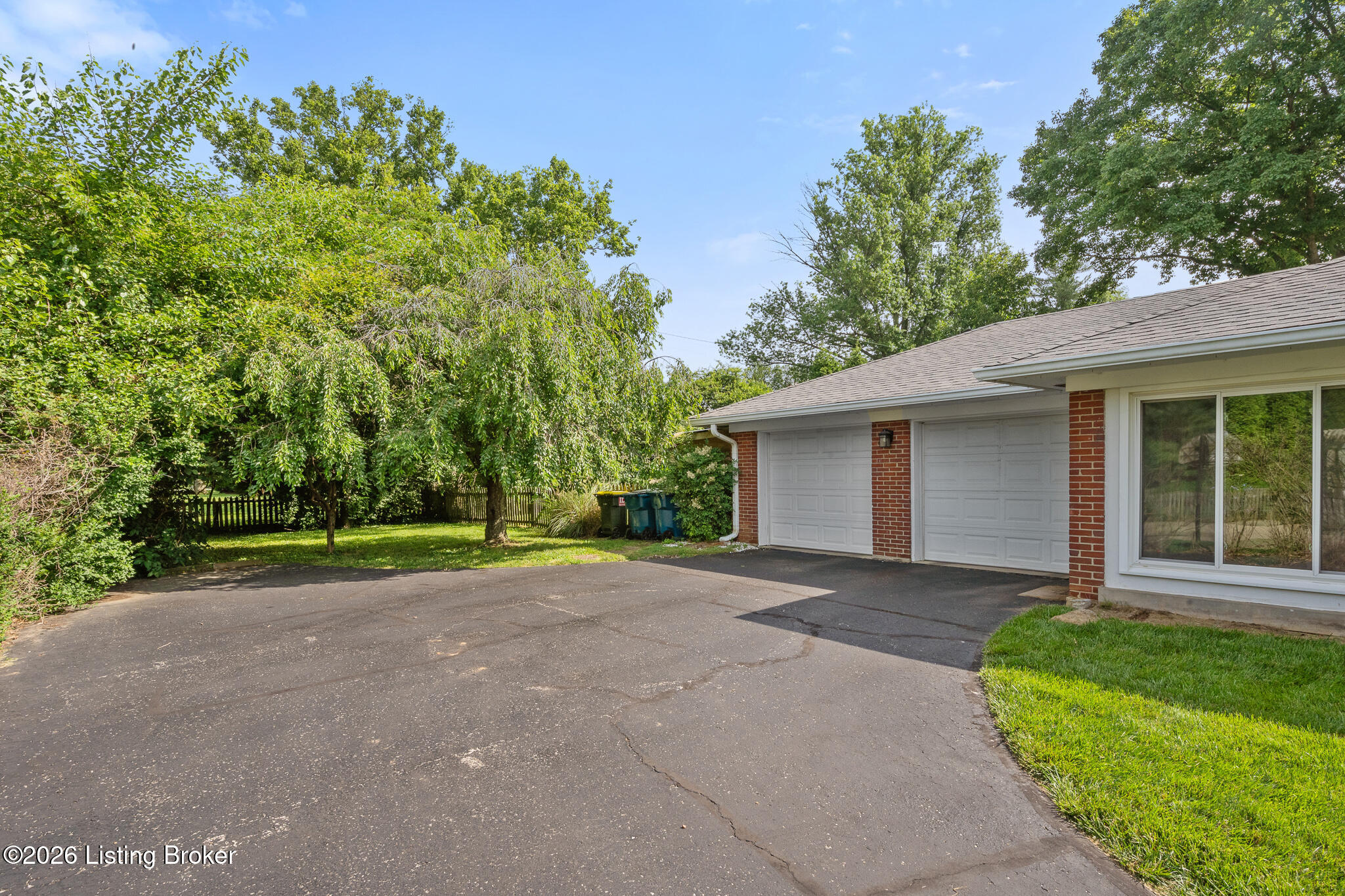 6303 Regal Rd