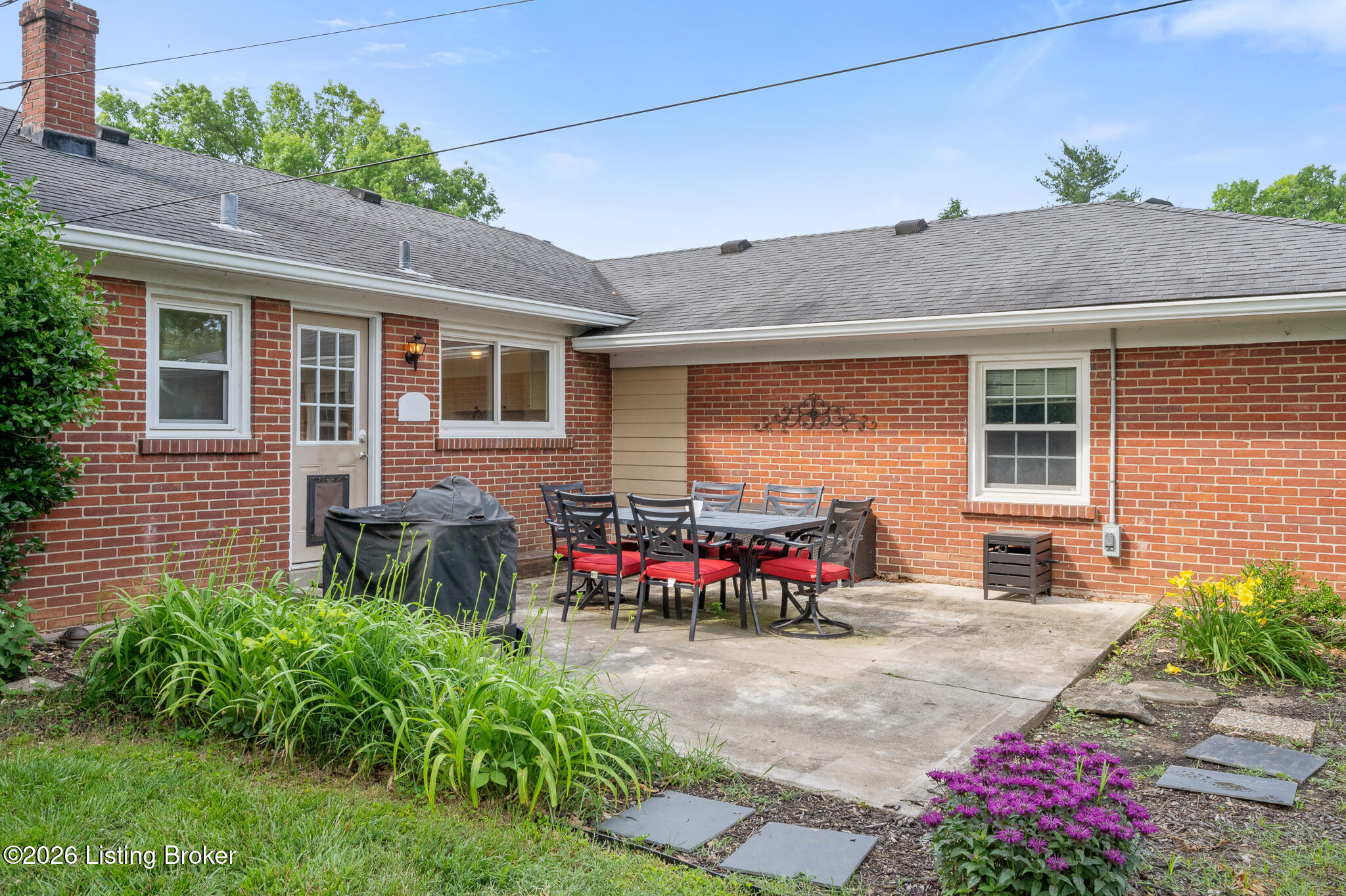 6303 Regal Rd
