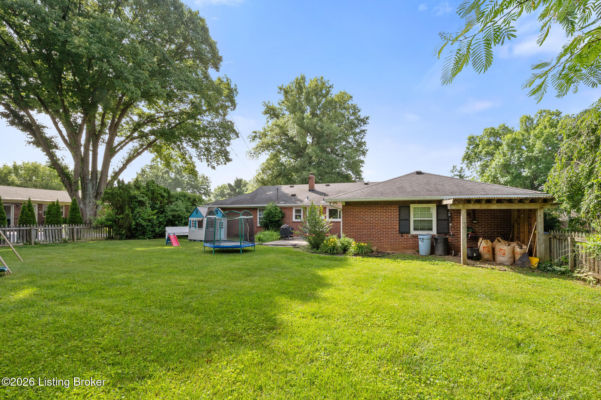 6303 Regal Rd