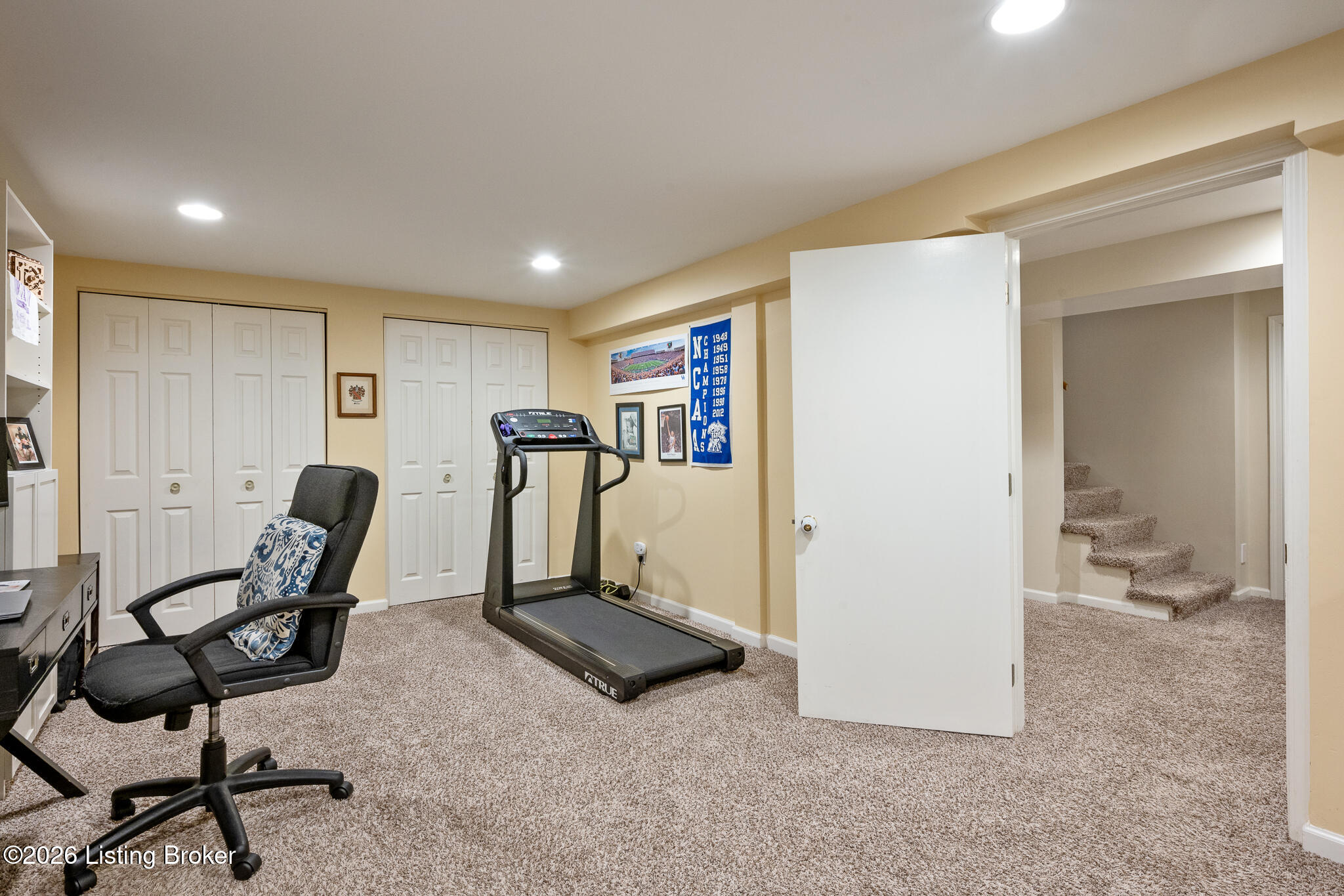 6303 Regal Rd
