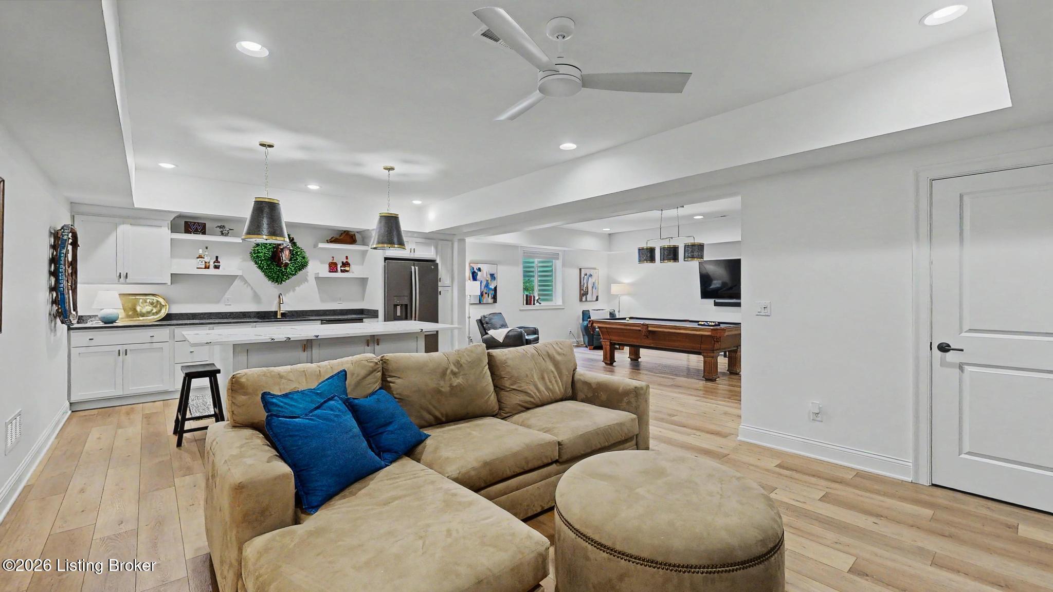 6115 Snapdragon Dr