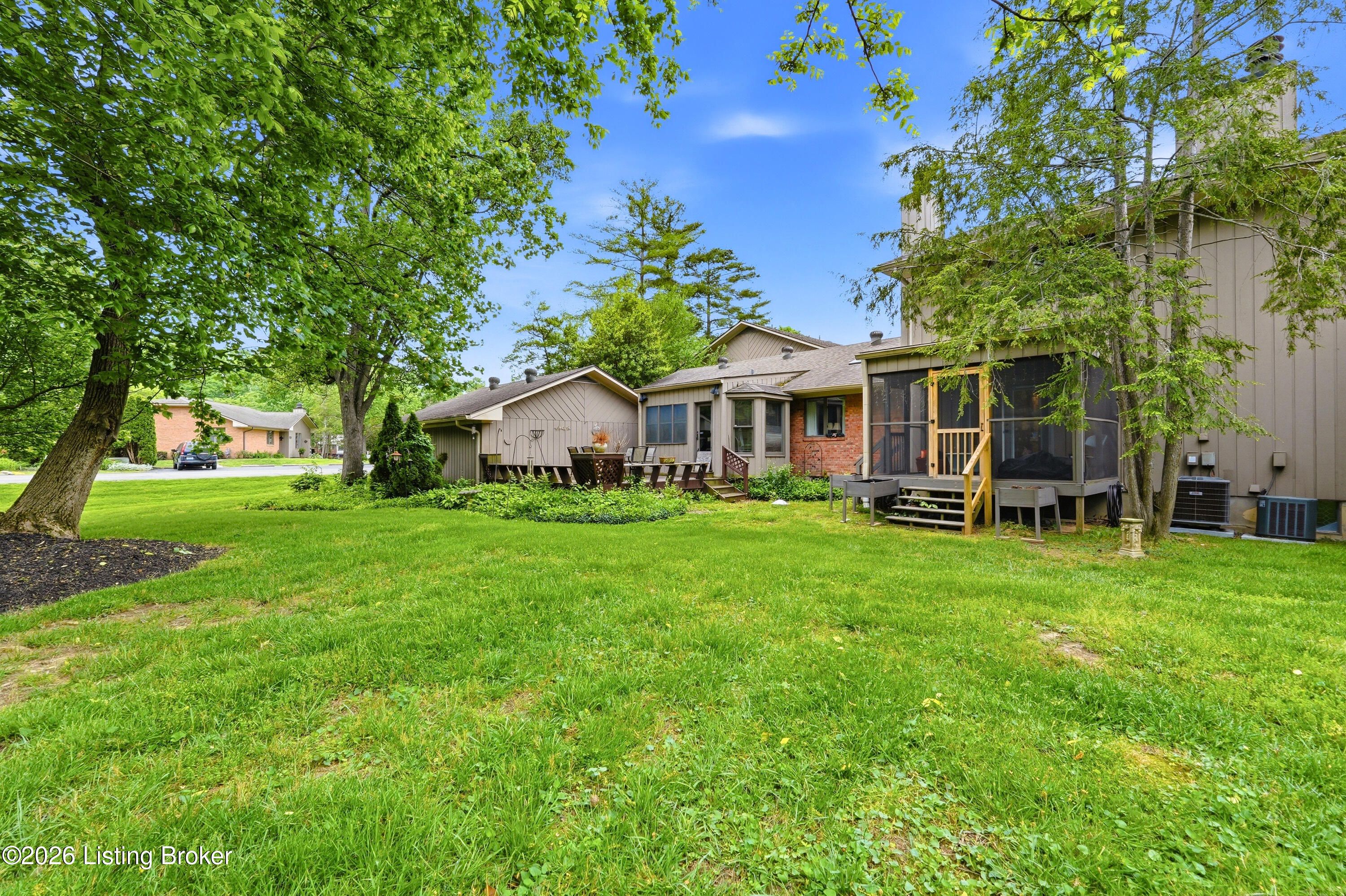 5607 Harrods Cove