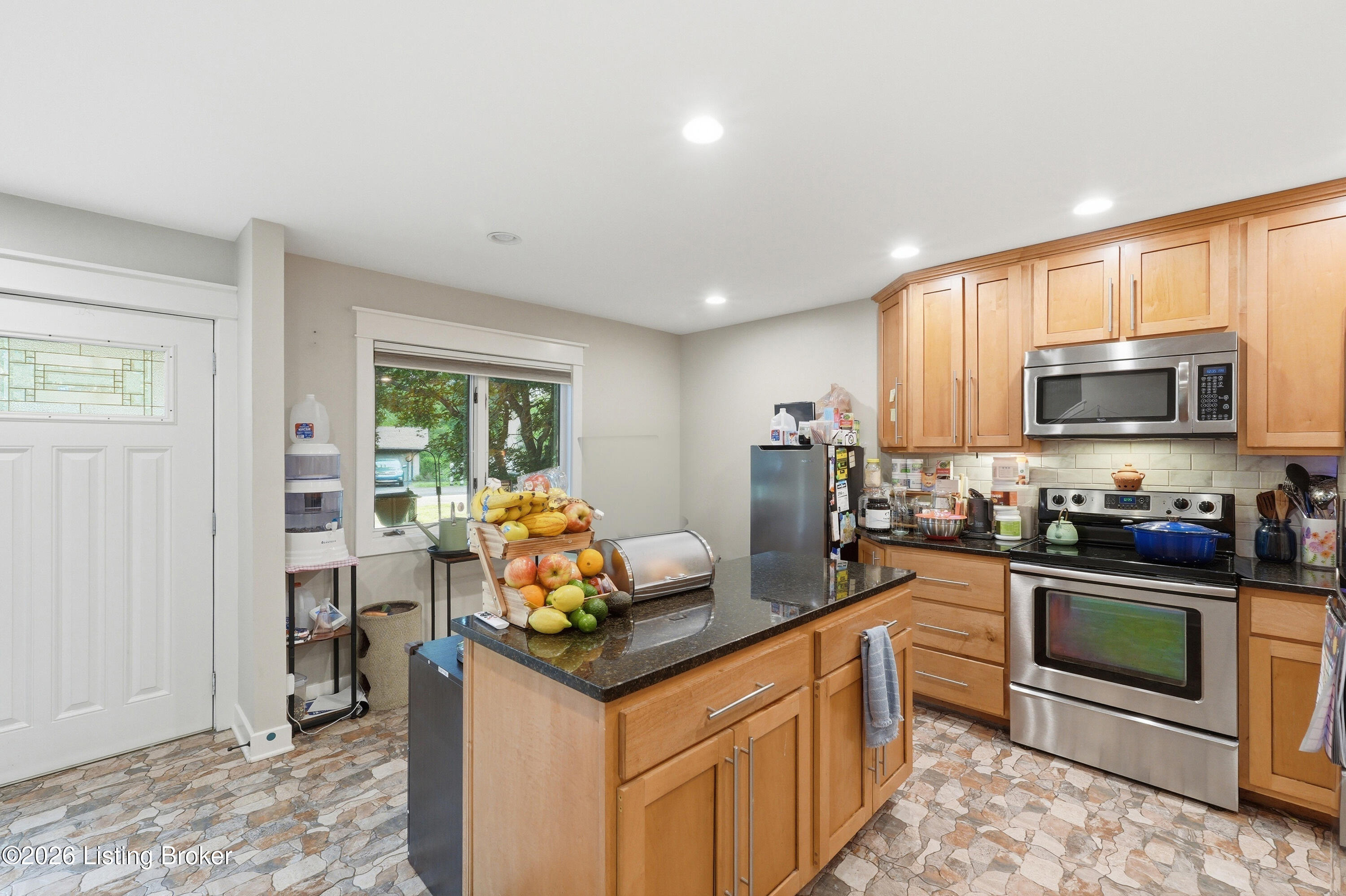 5607 Harrods Cove