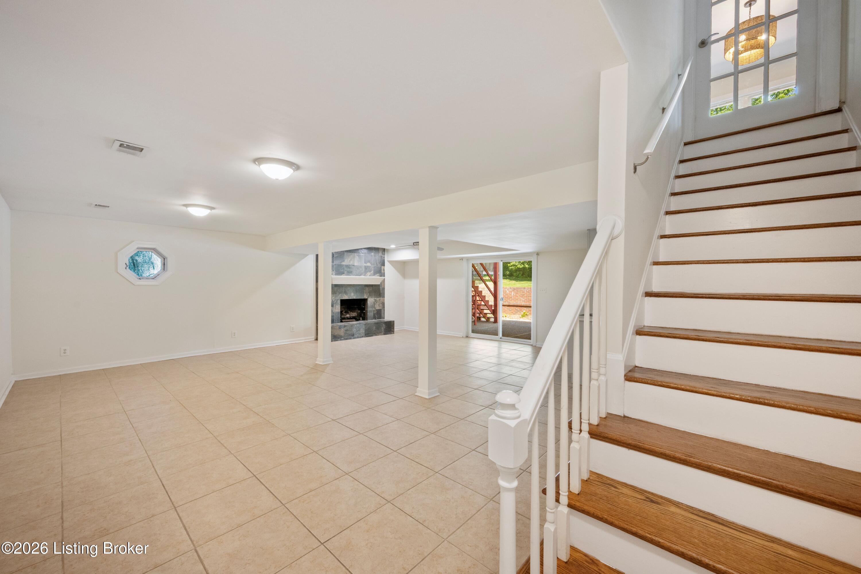 4503 Wolfspring Dr