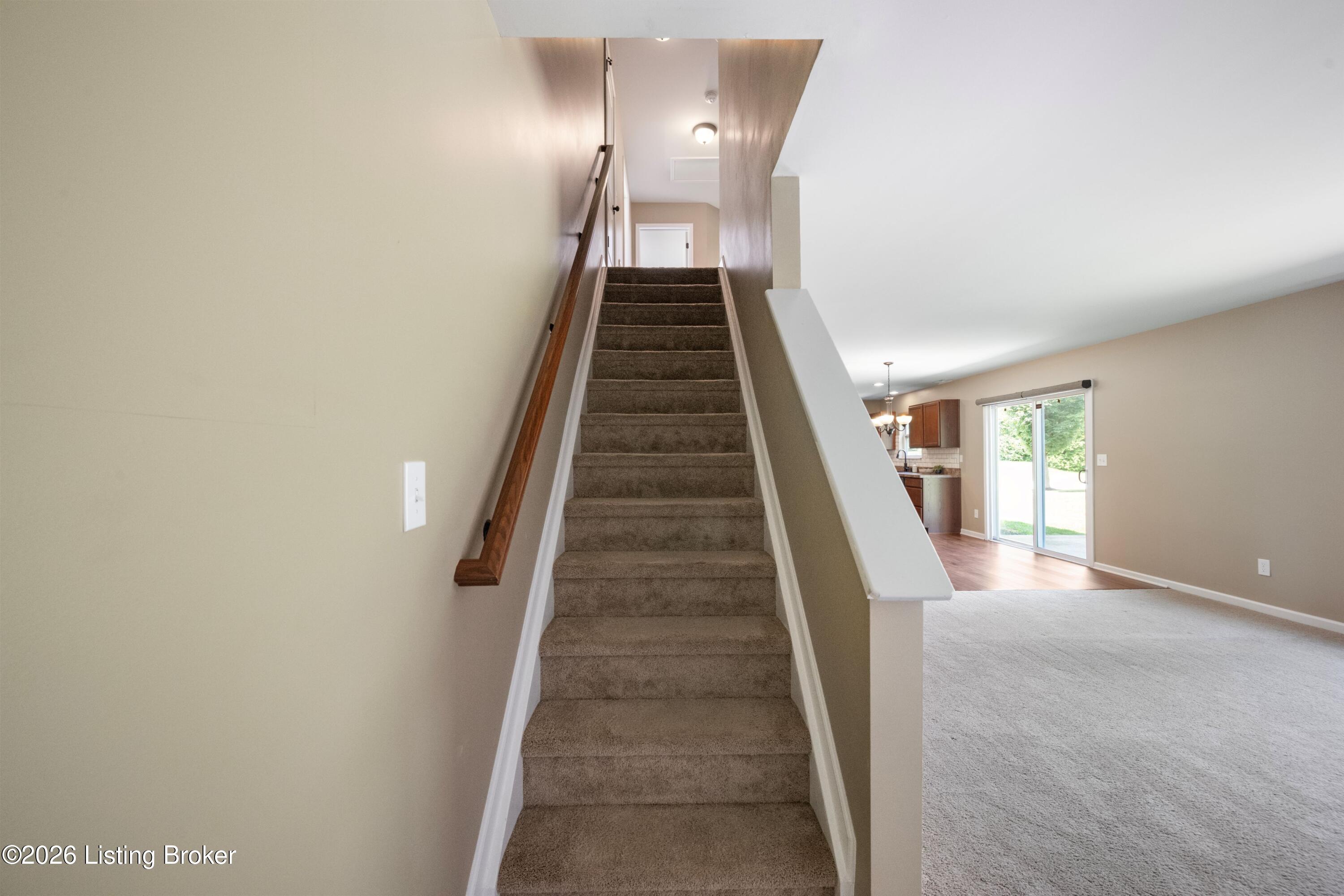 17013 Green Crest Ln