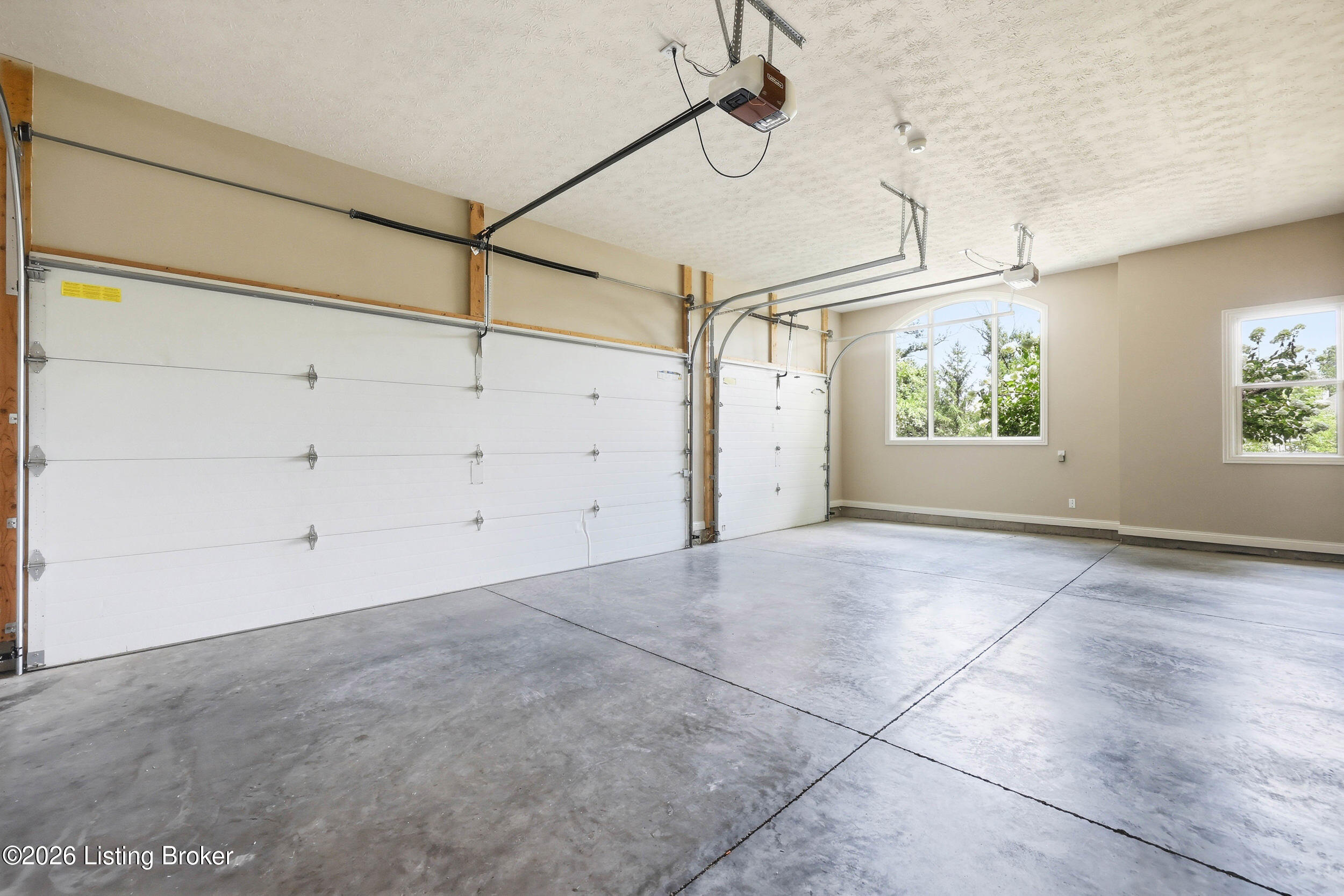 3214 Falls Park Pl