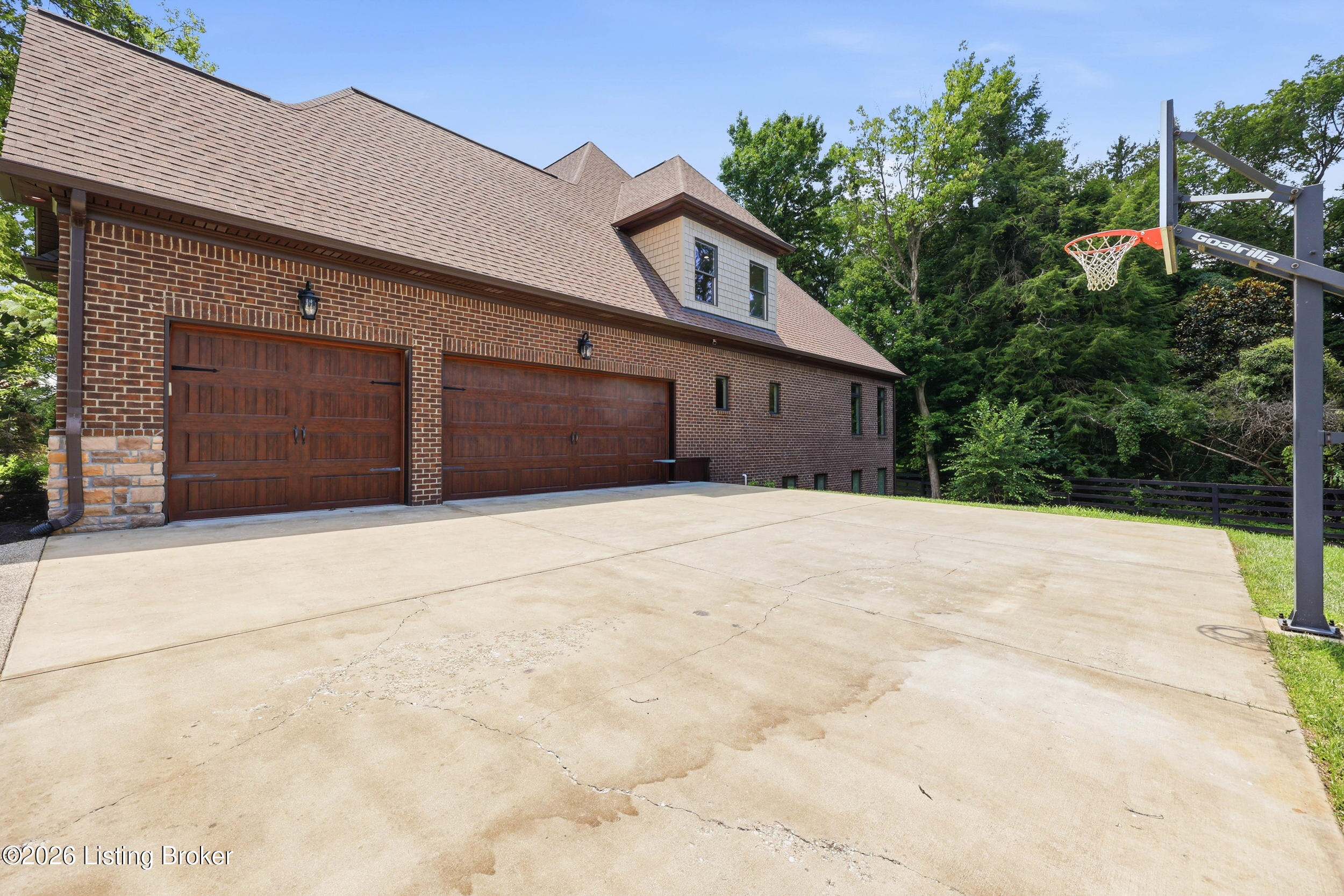 3214 Falls Park Pl