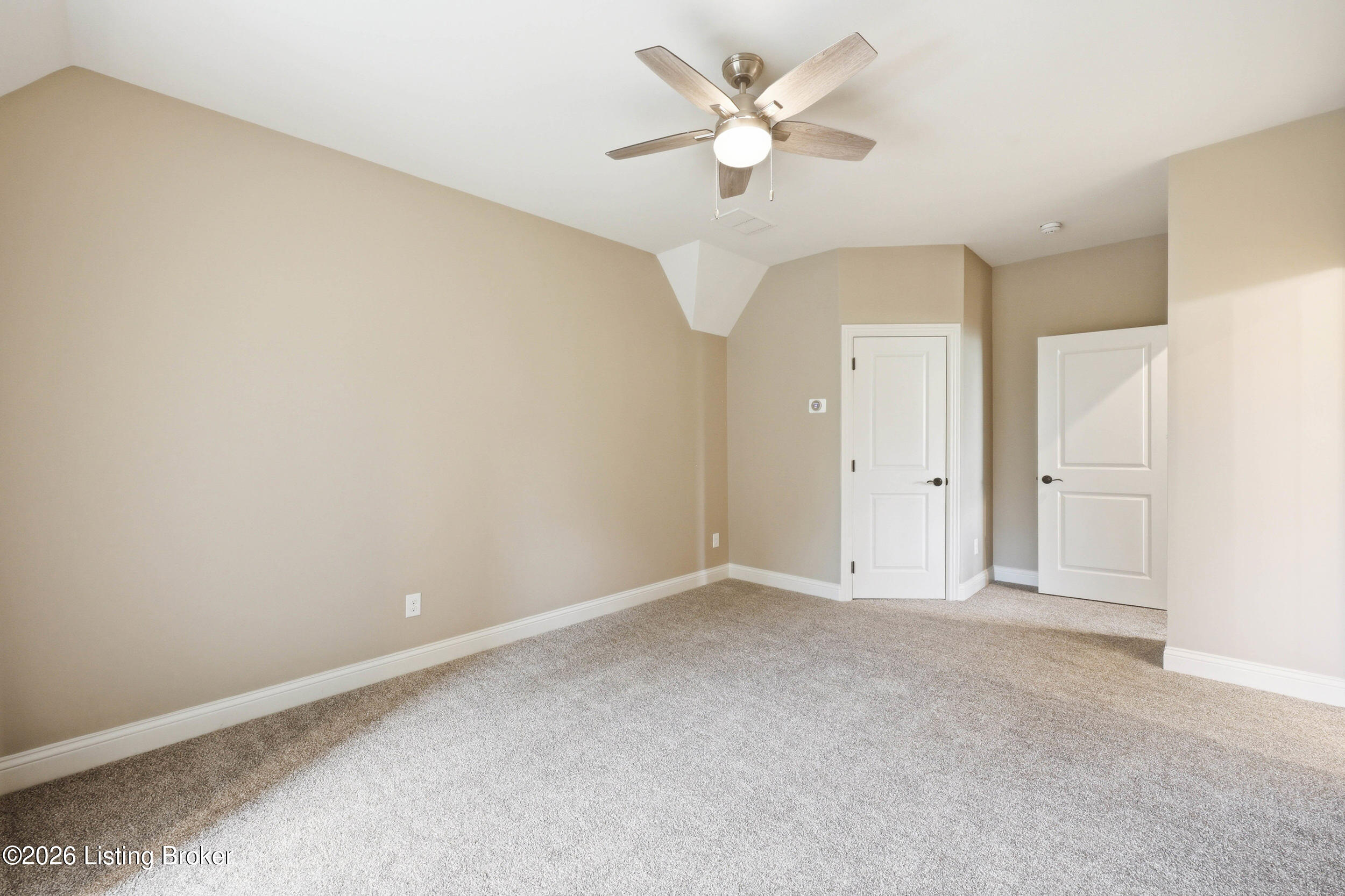 3214 Falls Park Pl