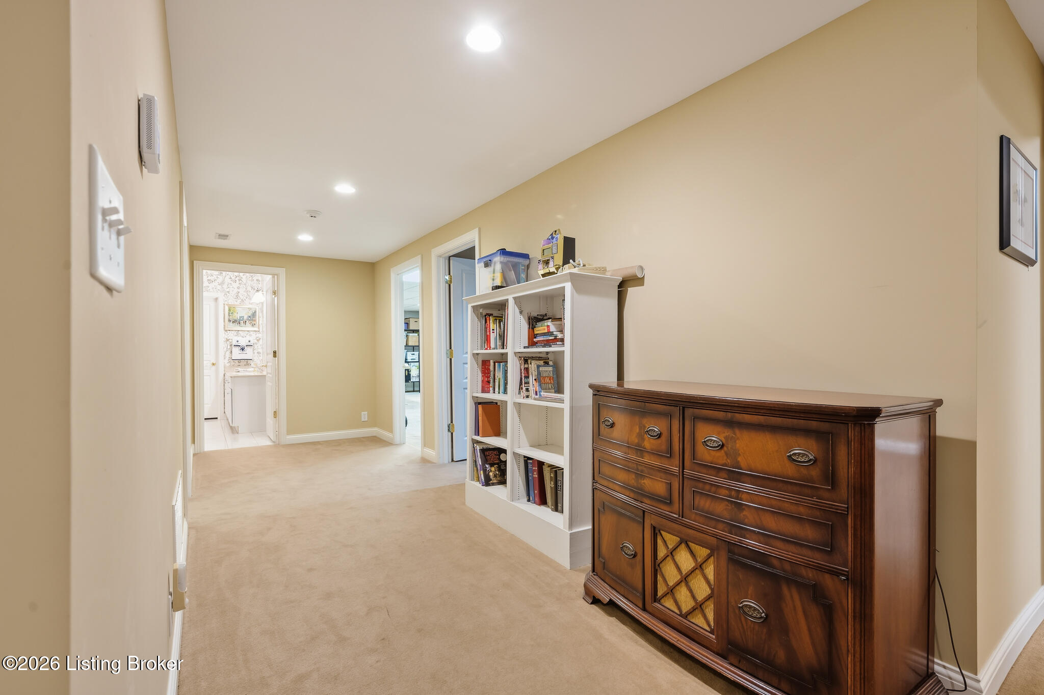 2601 Alia Cir