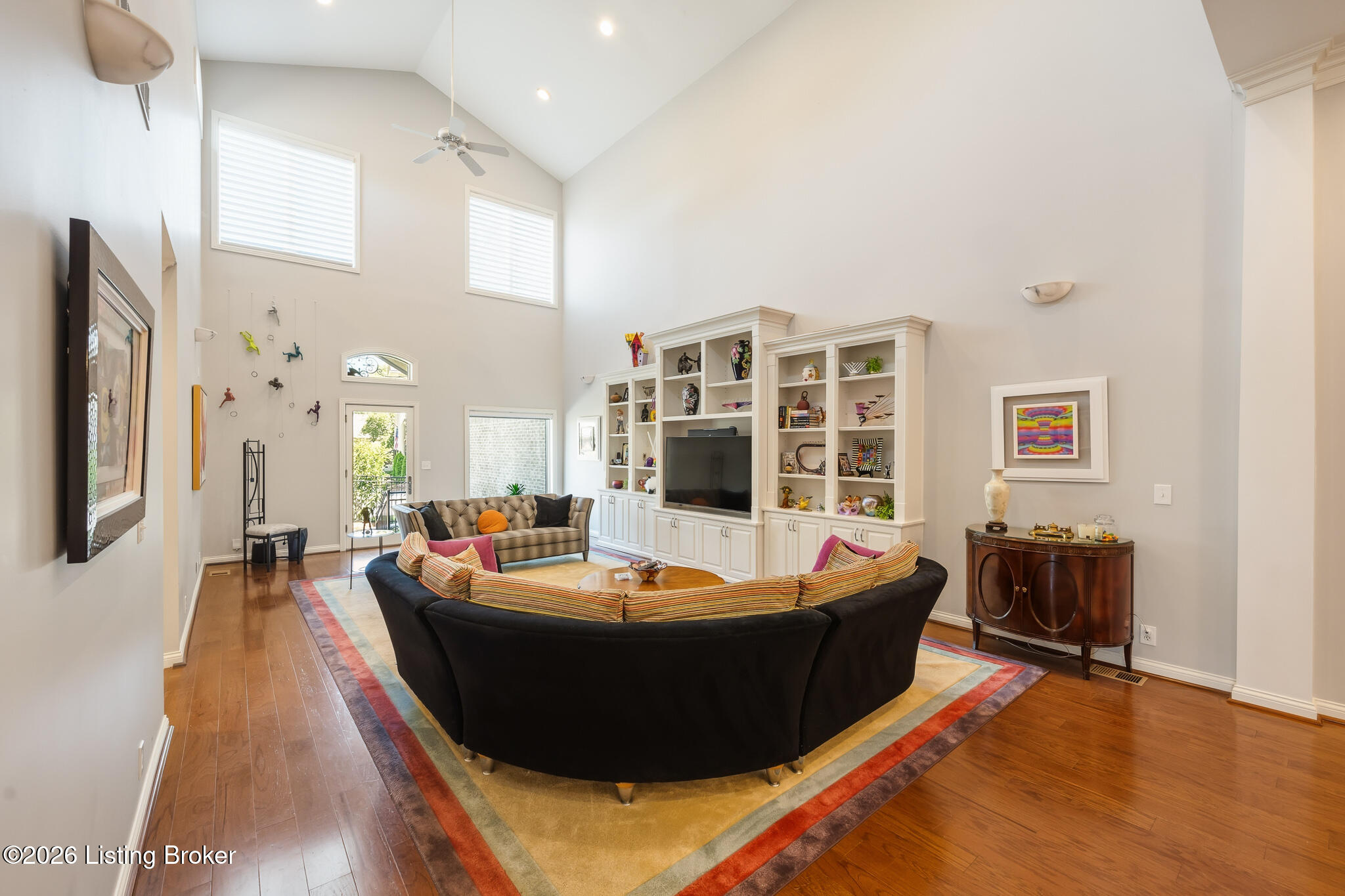 2601 Alia Cir