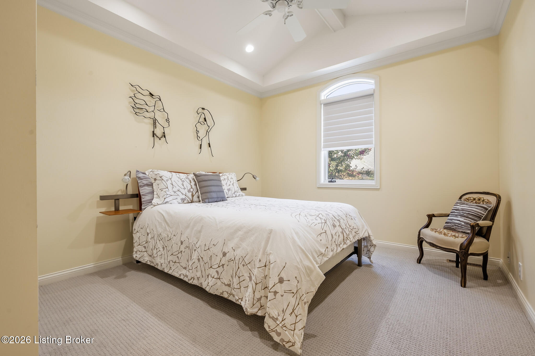 2601 Alia Cir