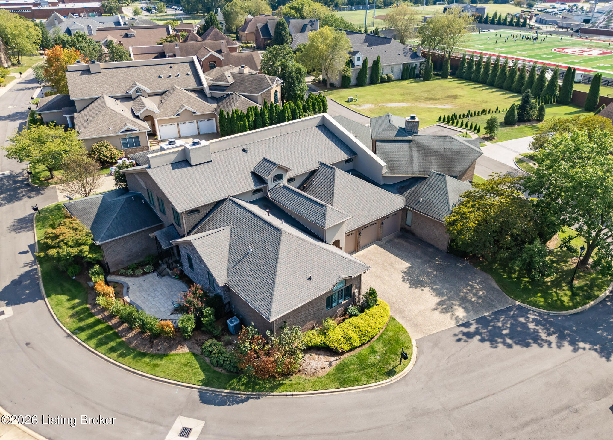 2601 Alia Cir