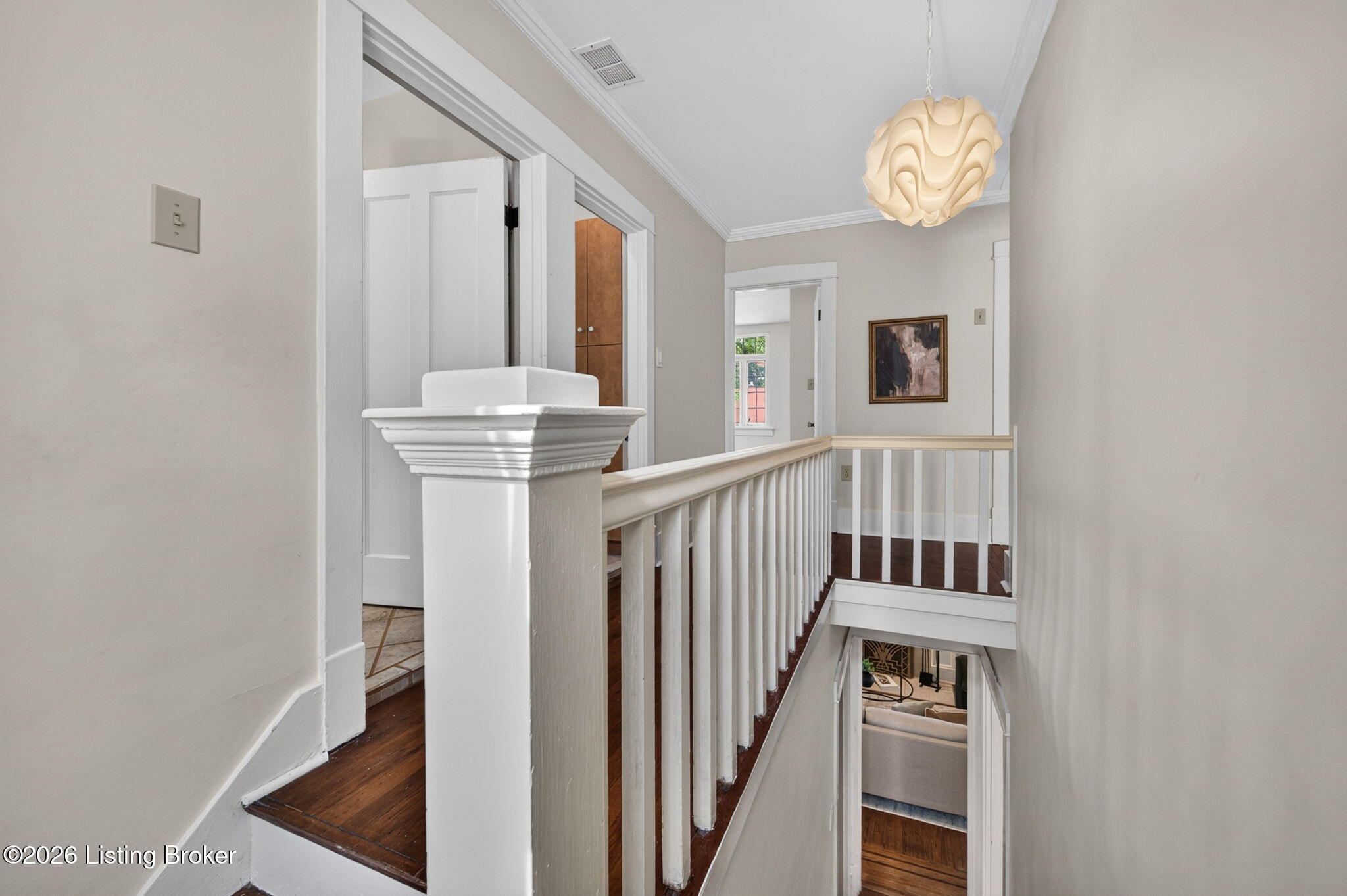 2116 Lakeside Dr