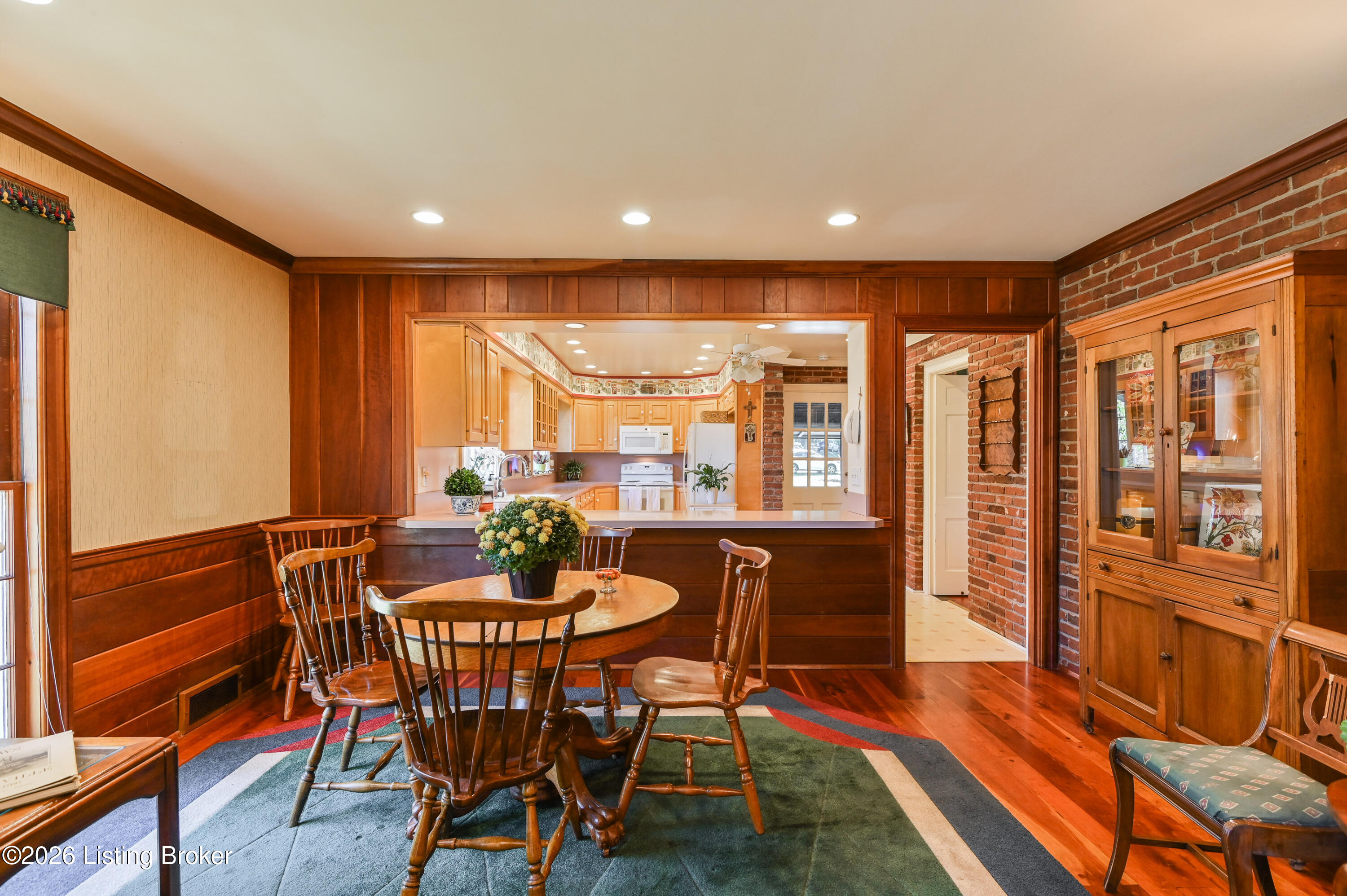 432 Twinbrook Rd