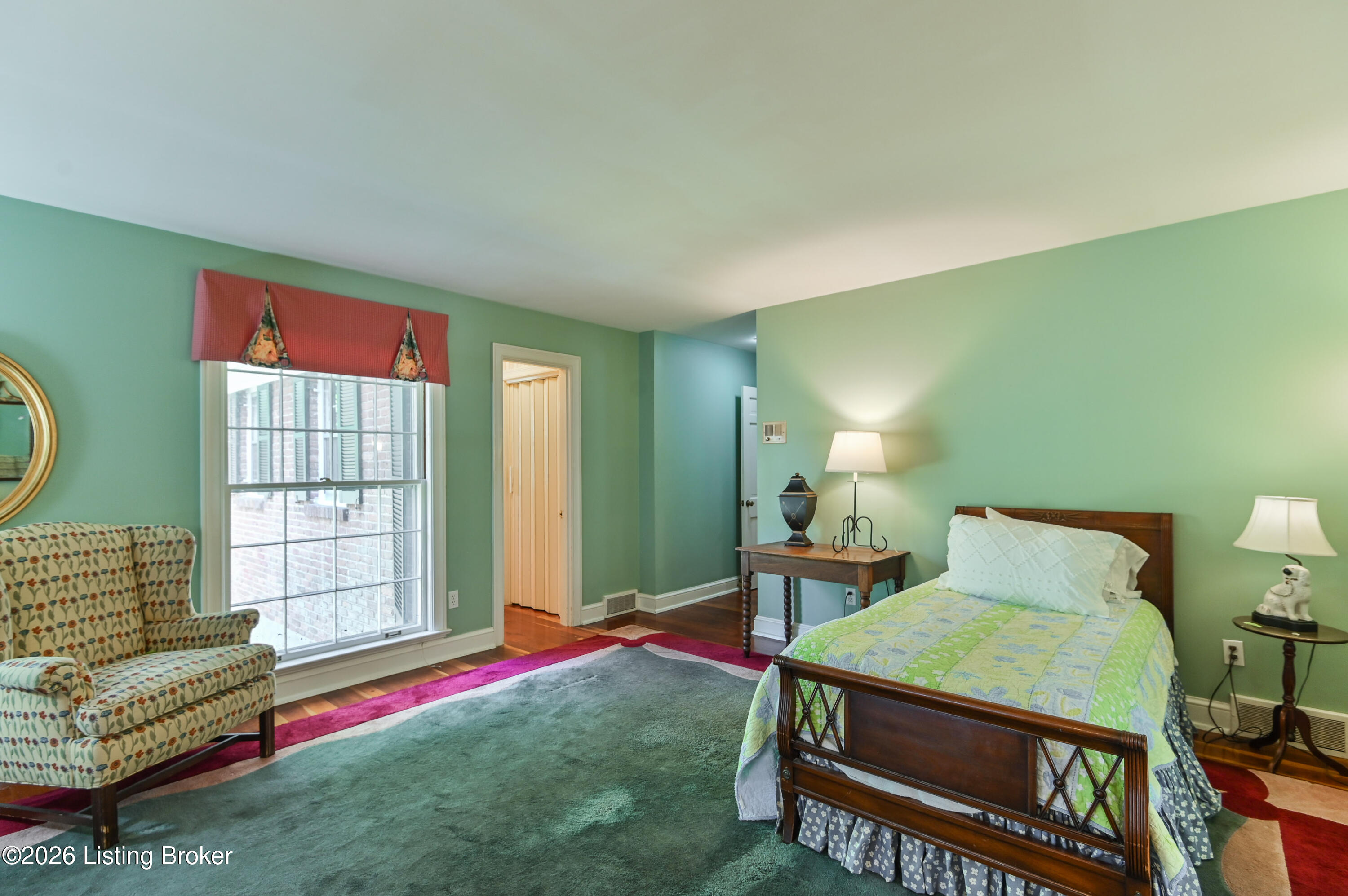 432 Twinbrook Rd