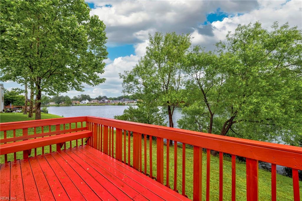 3925 Grand Isle Dr DR