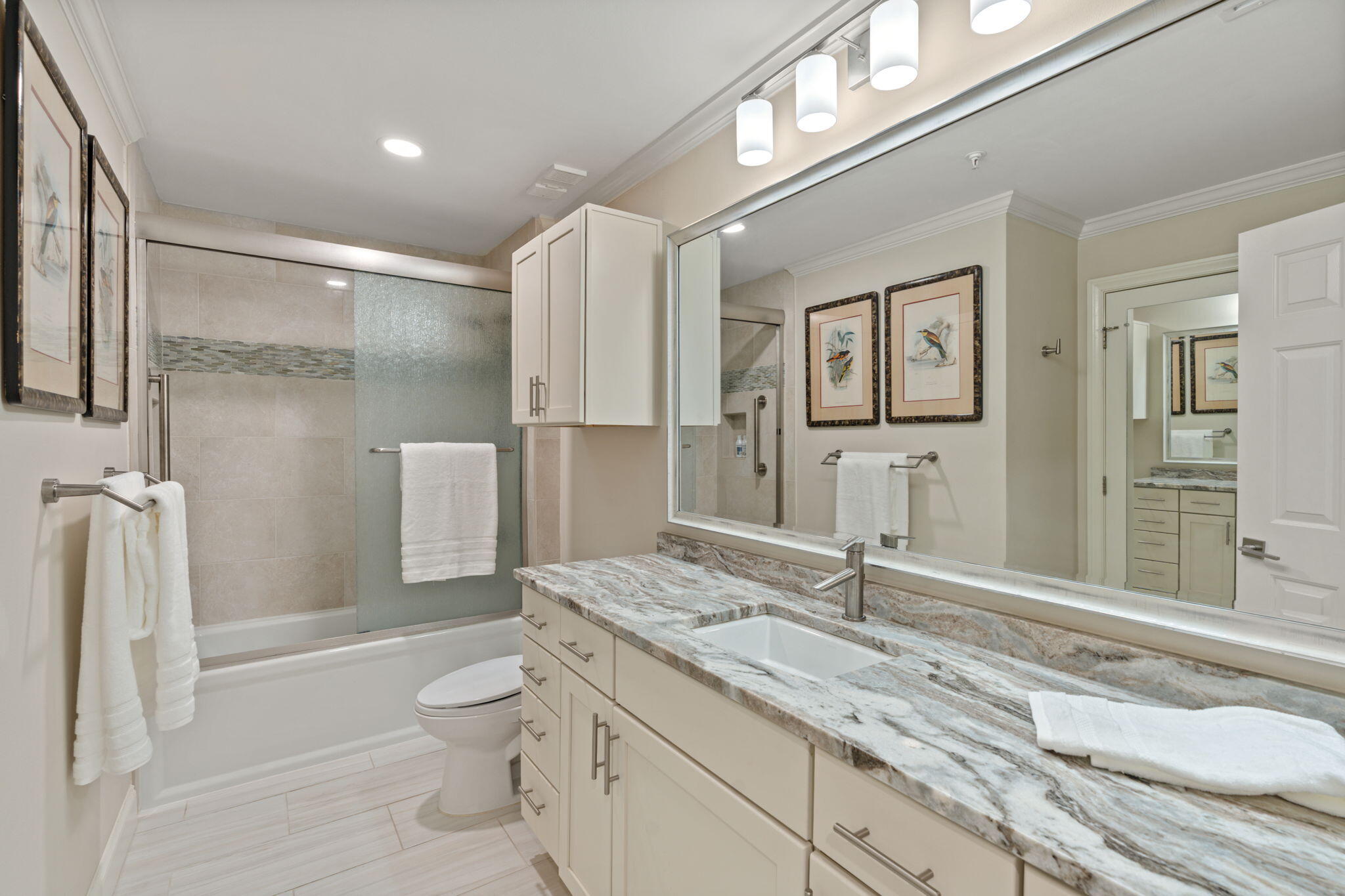 4425 Southwinds Drive 4425