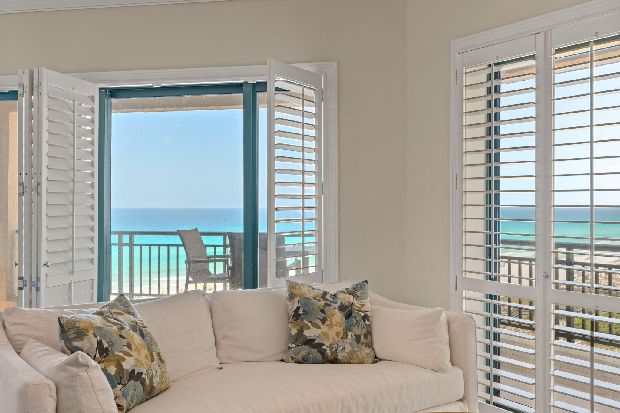 4425 Southwinds Drive 4425