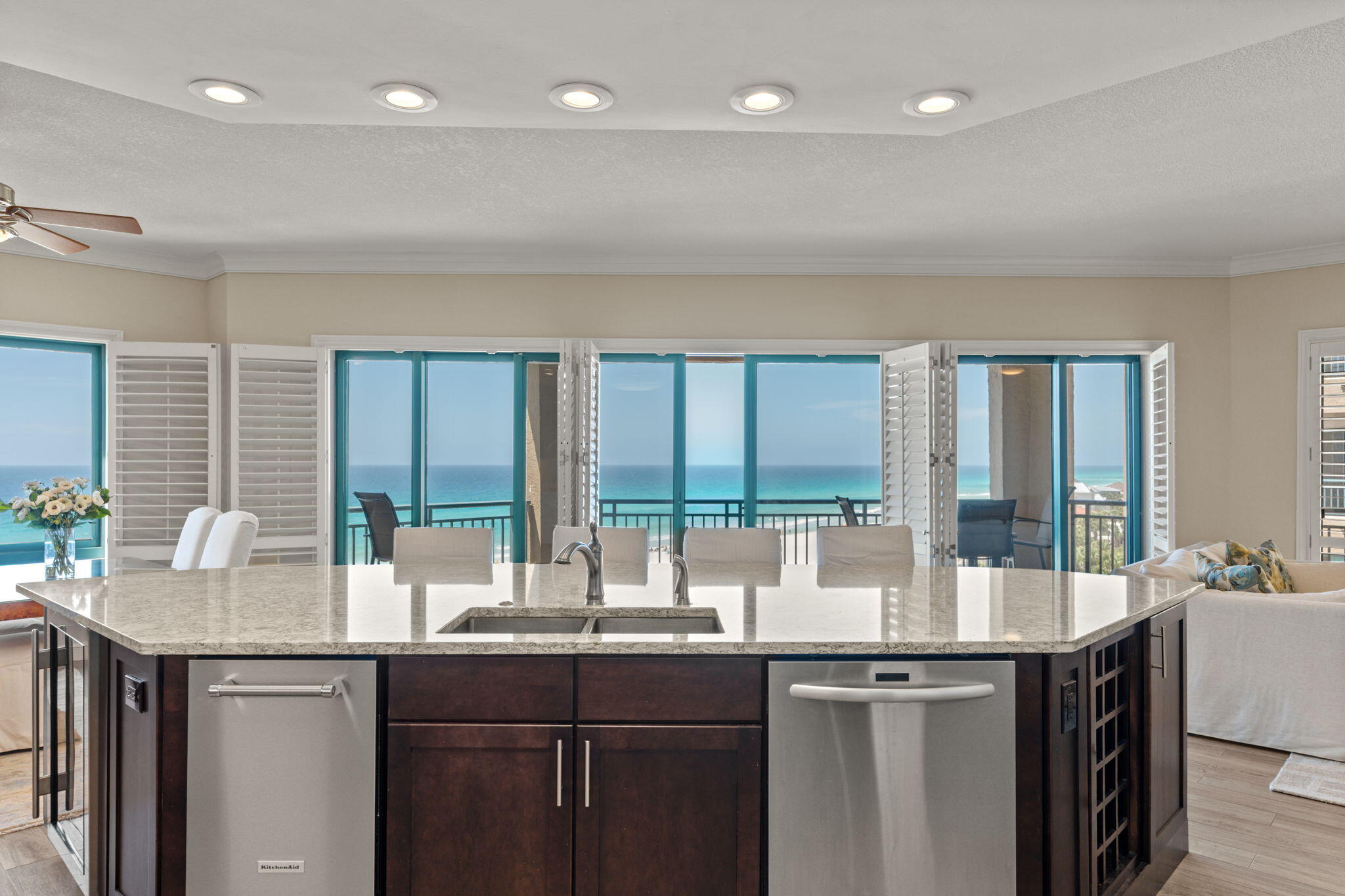 4425 Southwinds Drive 4425