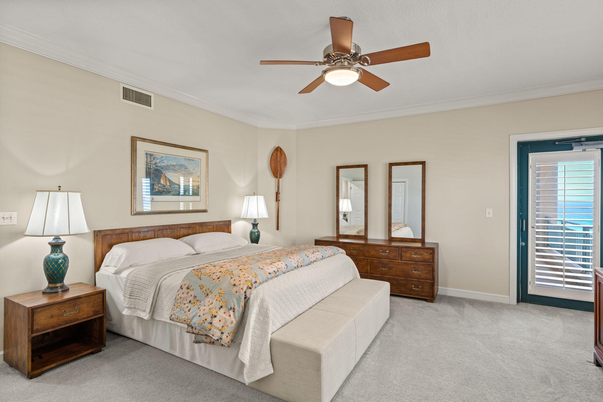 4425 Southwinds Drive 4425