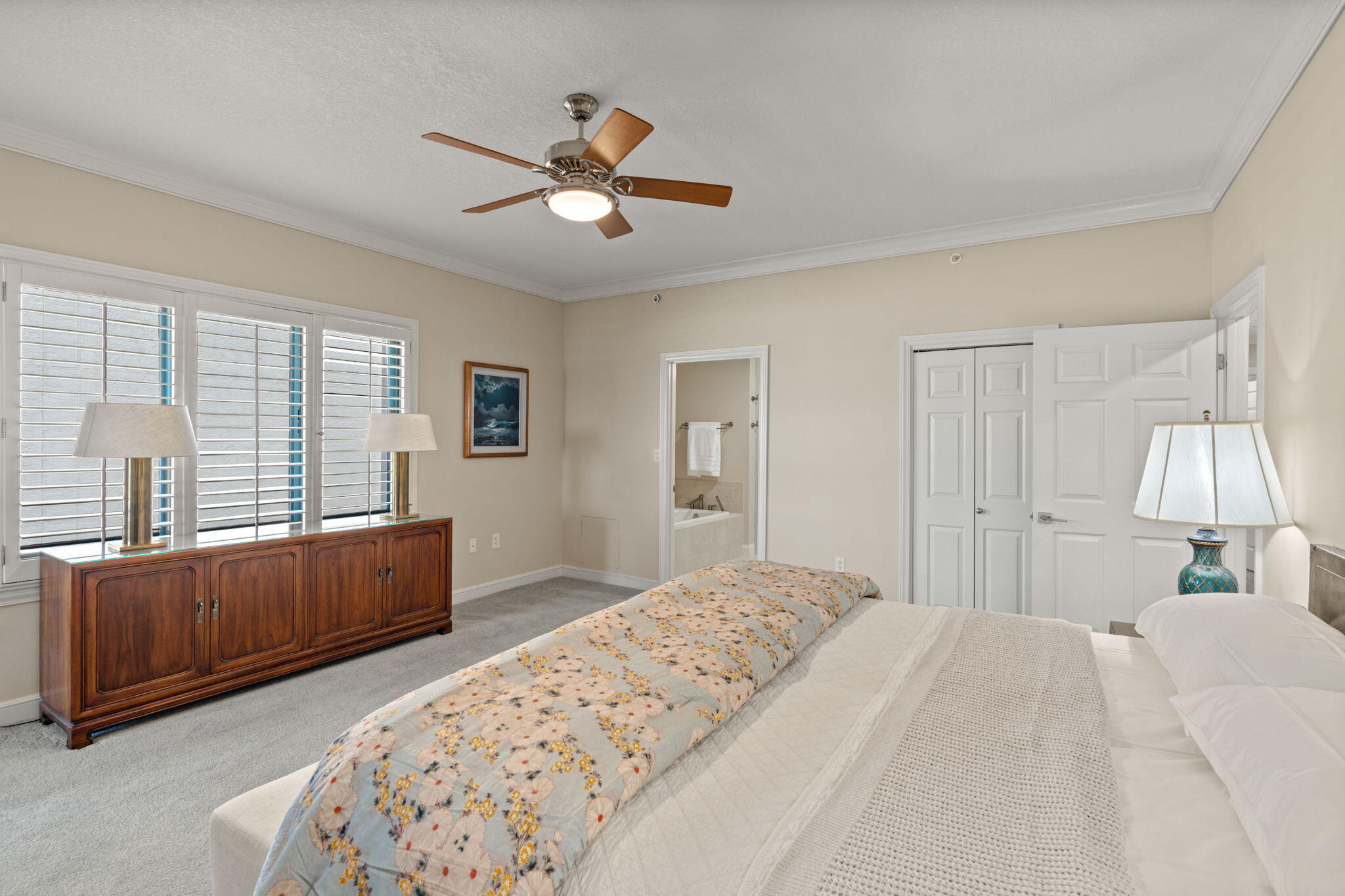 4425 Southwinds Drive 4425