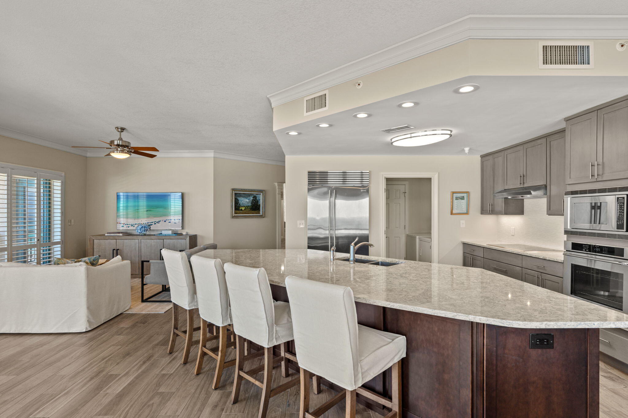 4425 Southwinds Drive 4425