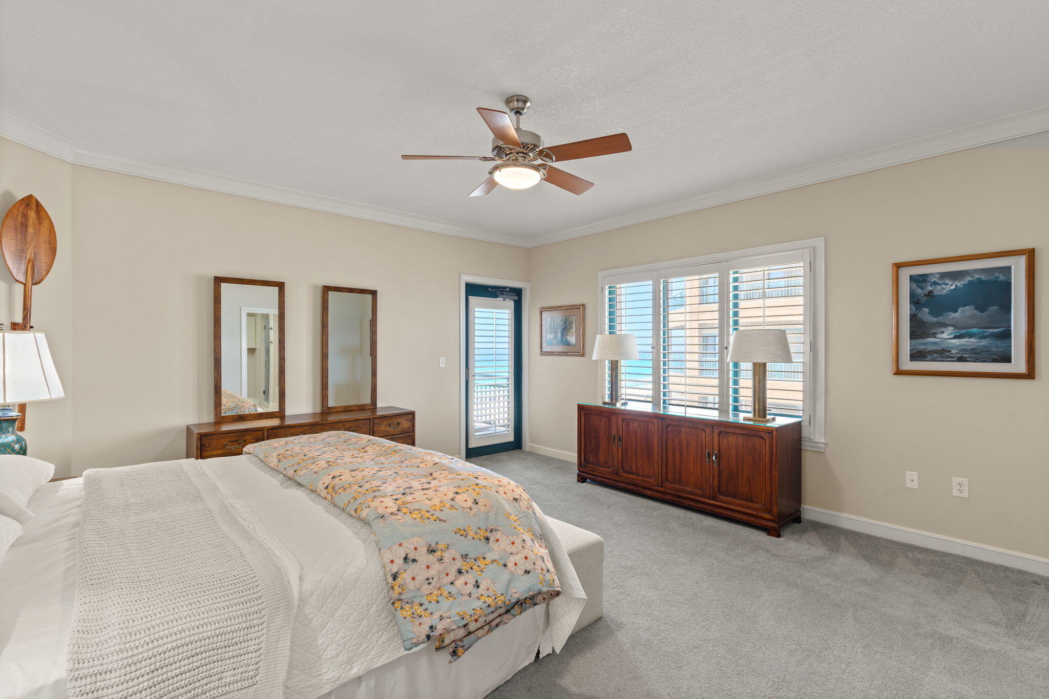 4425 Southwinds Drive 4425