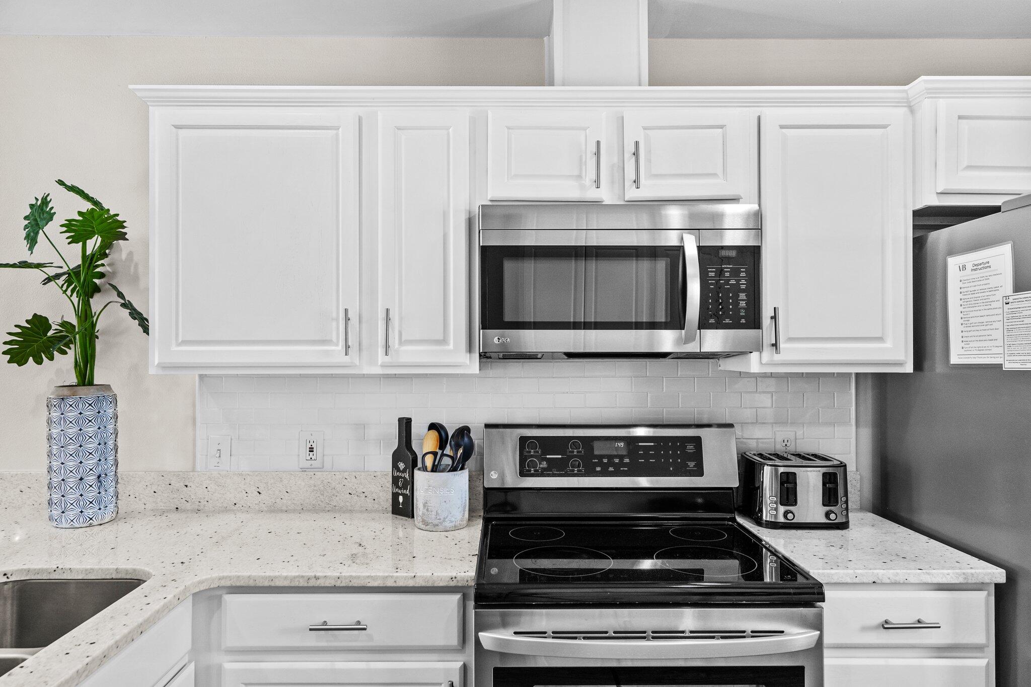 453 E Linkside Place