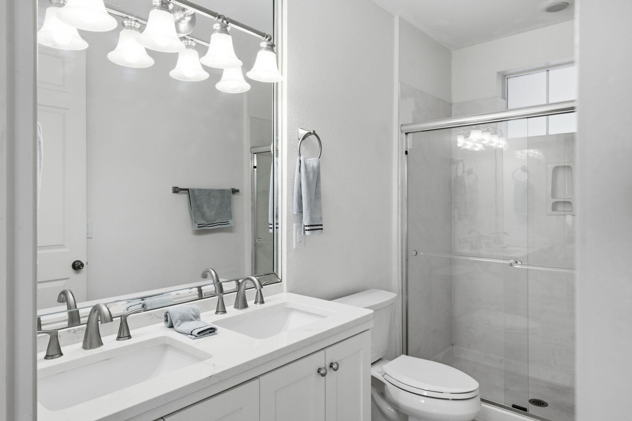 2242 Crystal Cove Lane 2242