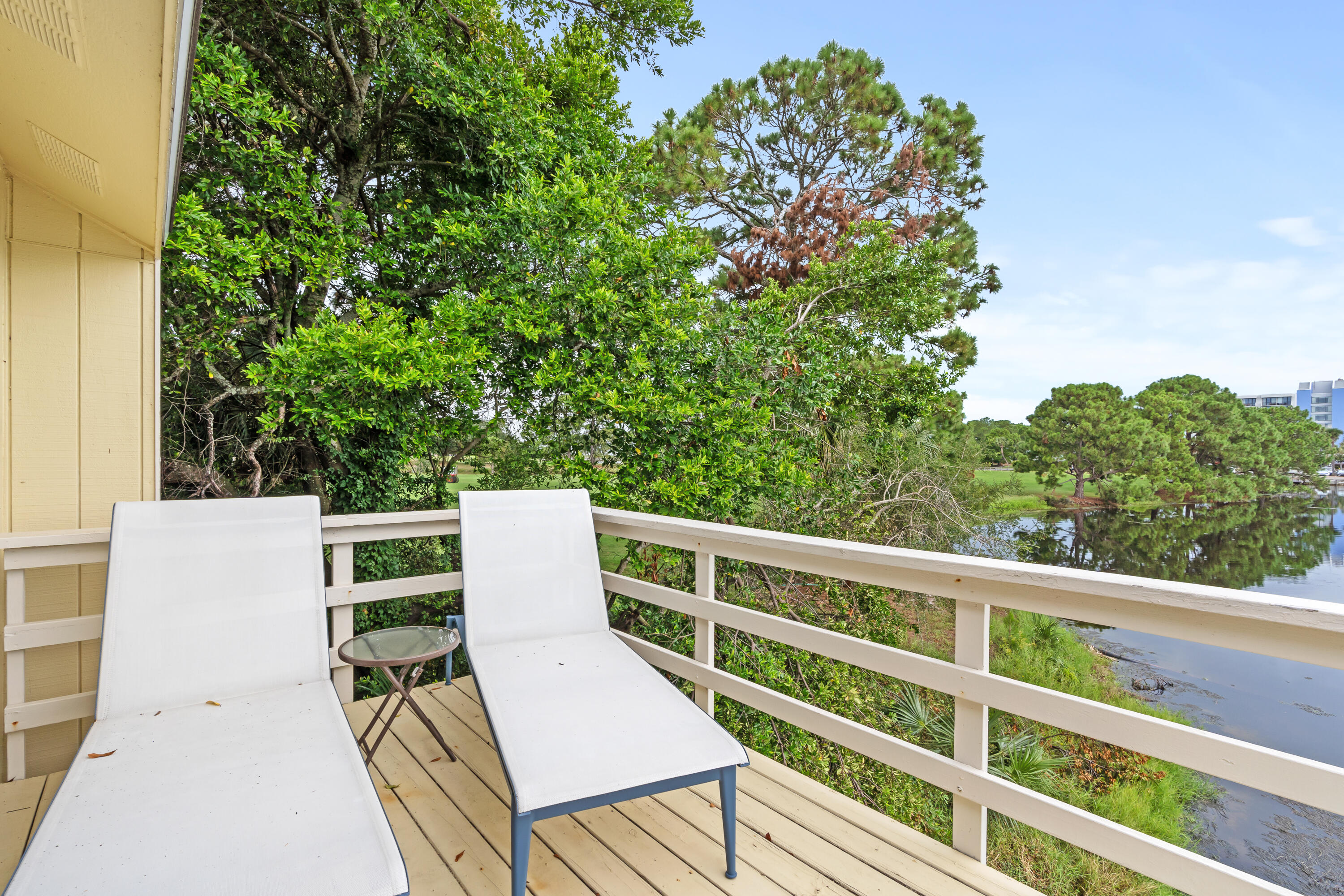 431 Linkside Circle