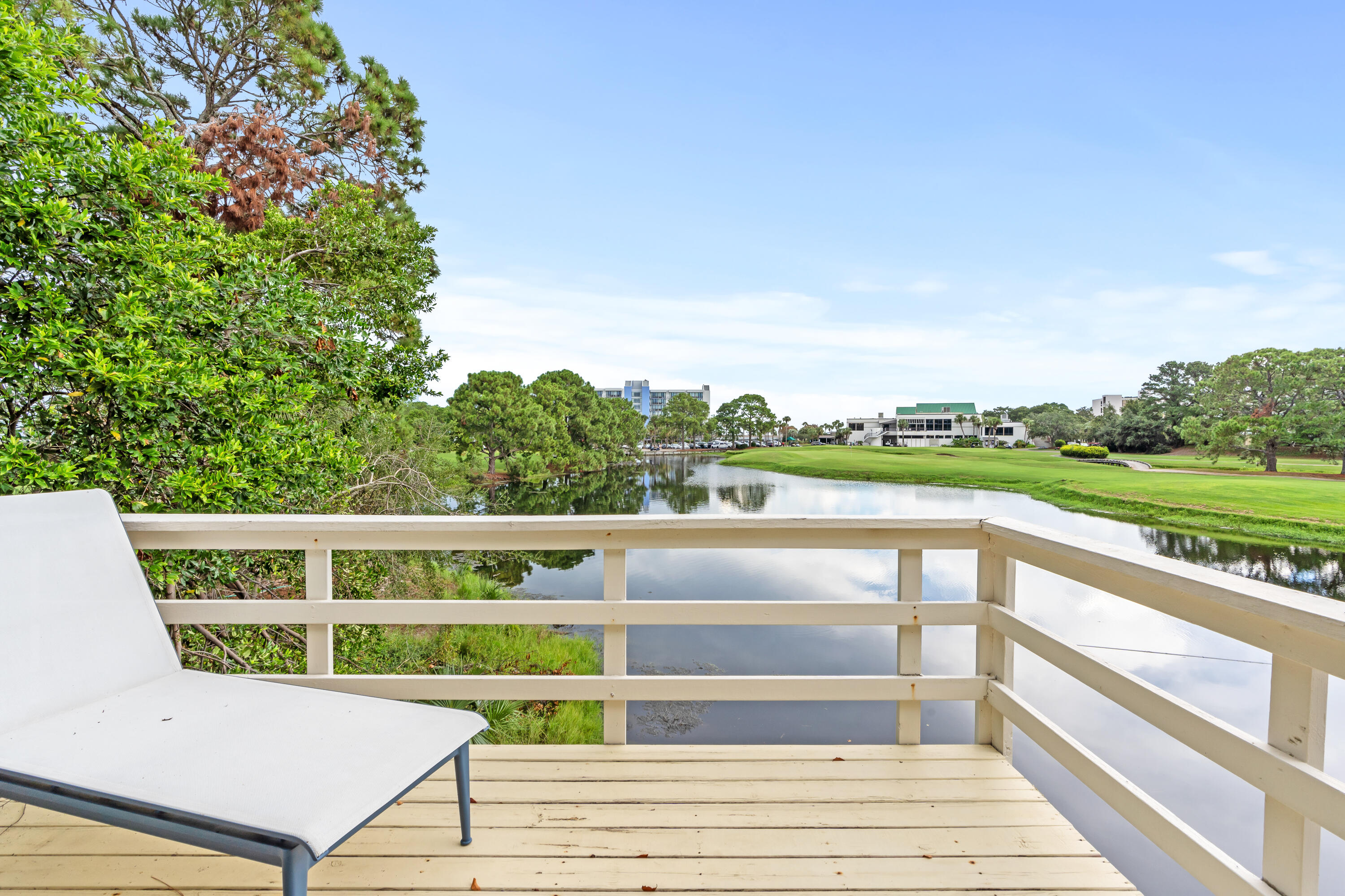431 Linkside Circle