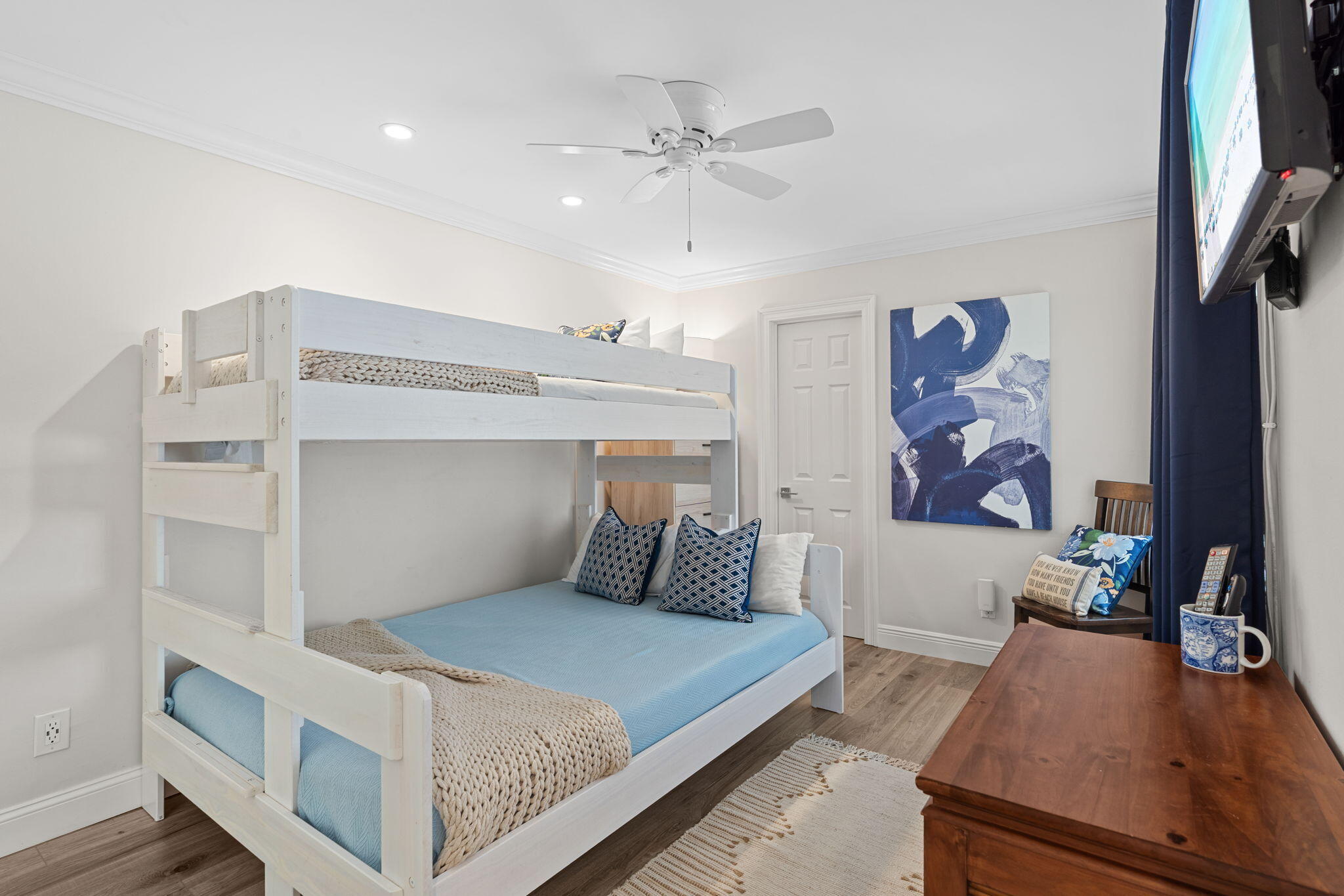8996 Heron Walk Drive, 8996