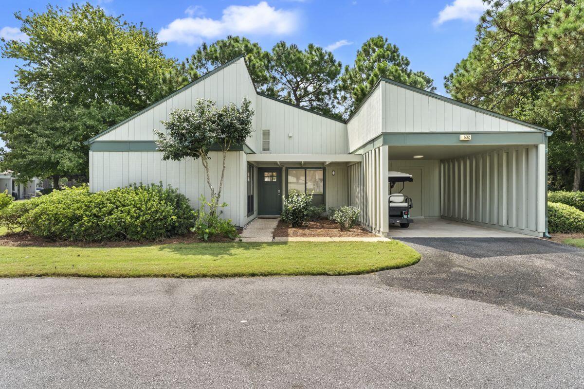 532 Augusta Place, # 11404