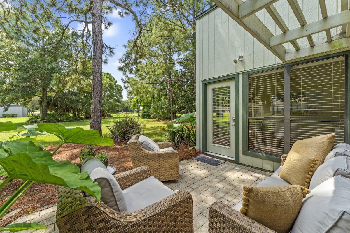 532 Augusta Place, # 11404