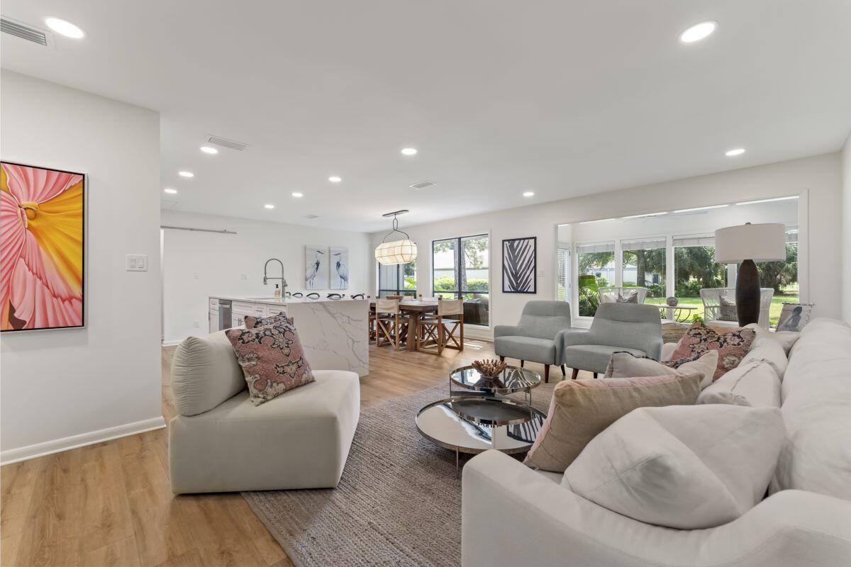 532 Augusta Place, # 11404